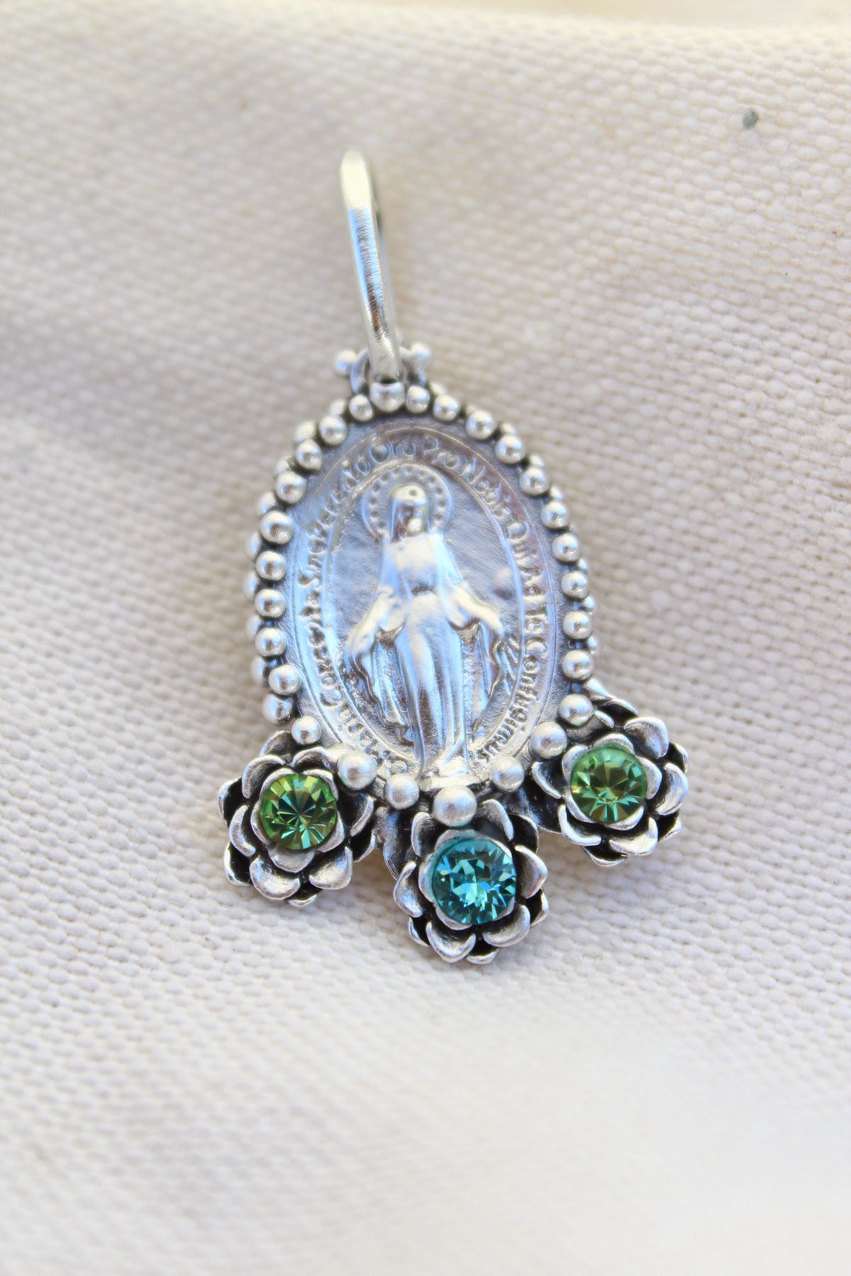 Collar Virgen de los milagros M #7