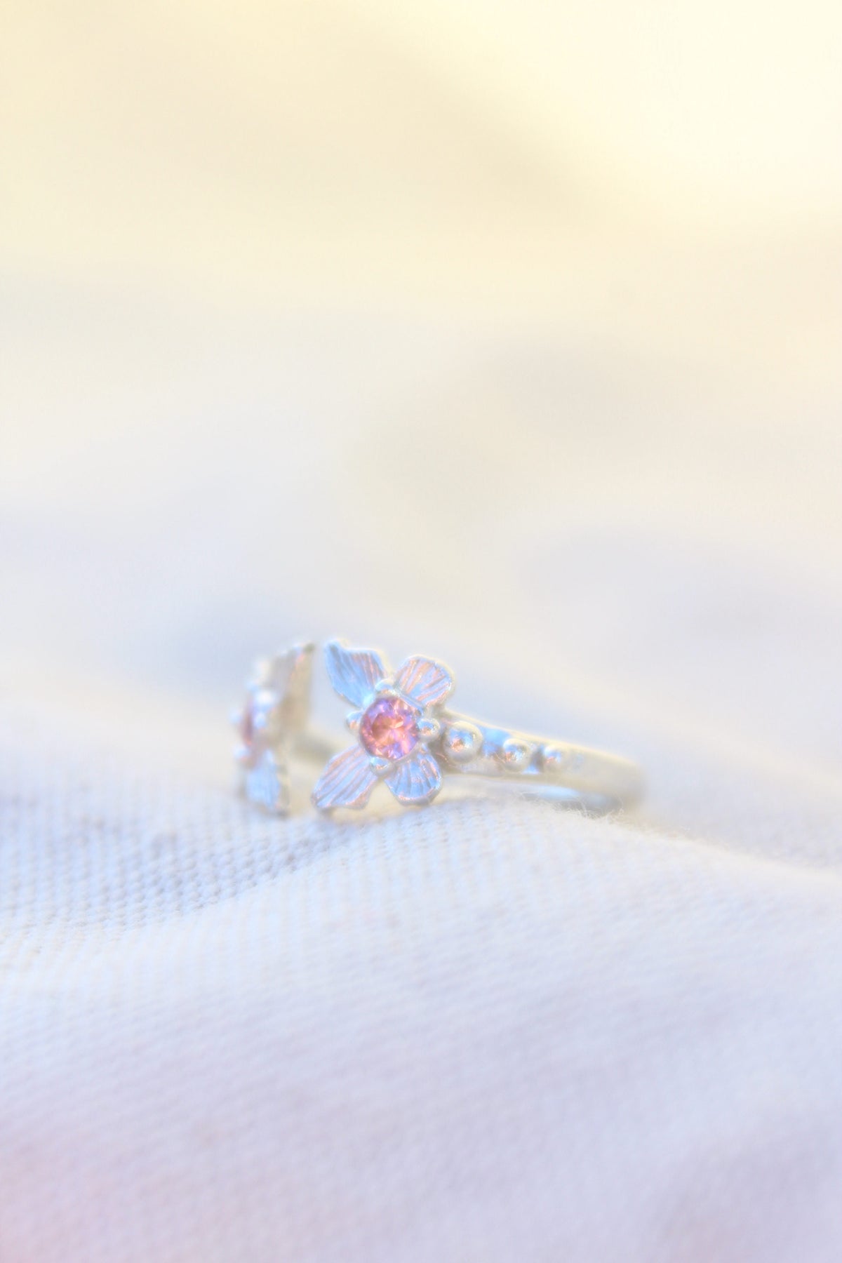Anillo FILIPPA cristales rosa