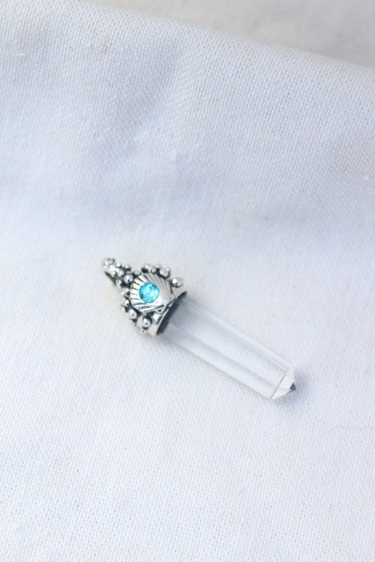 Amuleto petit cristal celeste