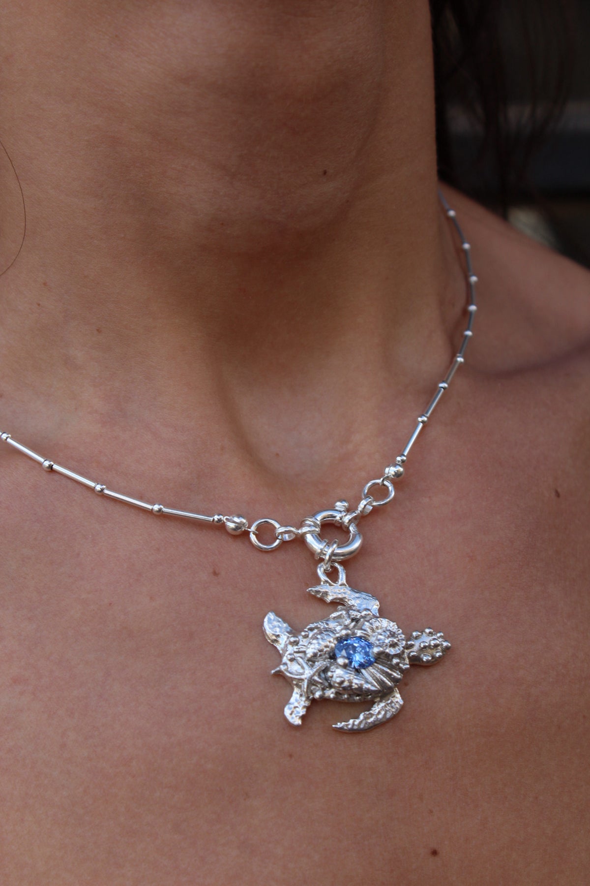 Tortu mommy con cristal azul