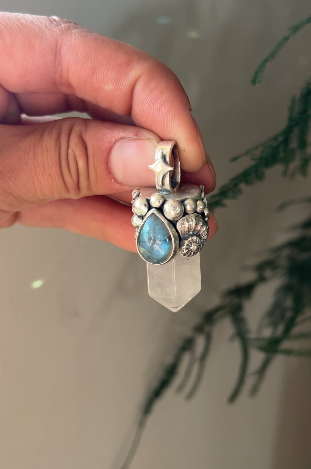 Amuleto cuarzo con labradorita