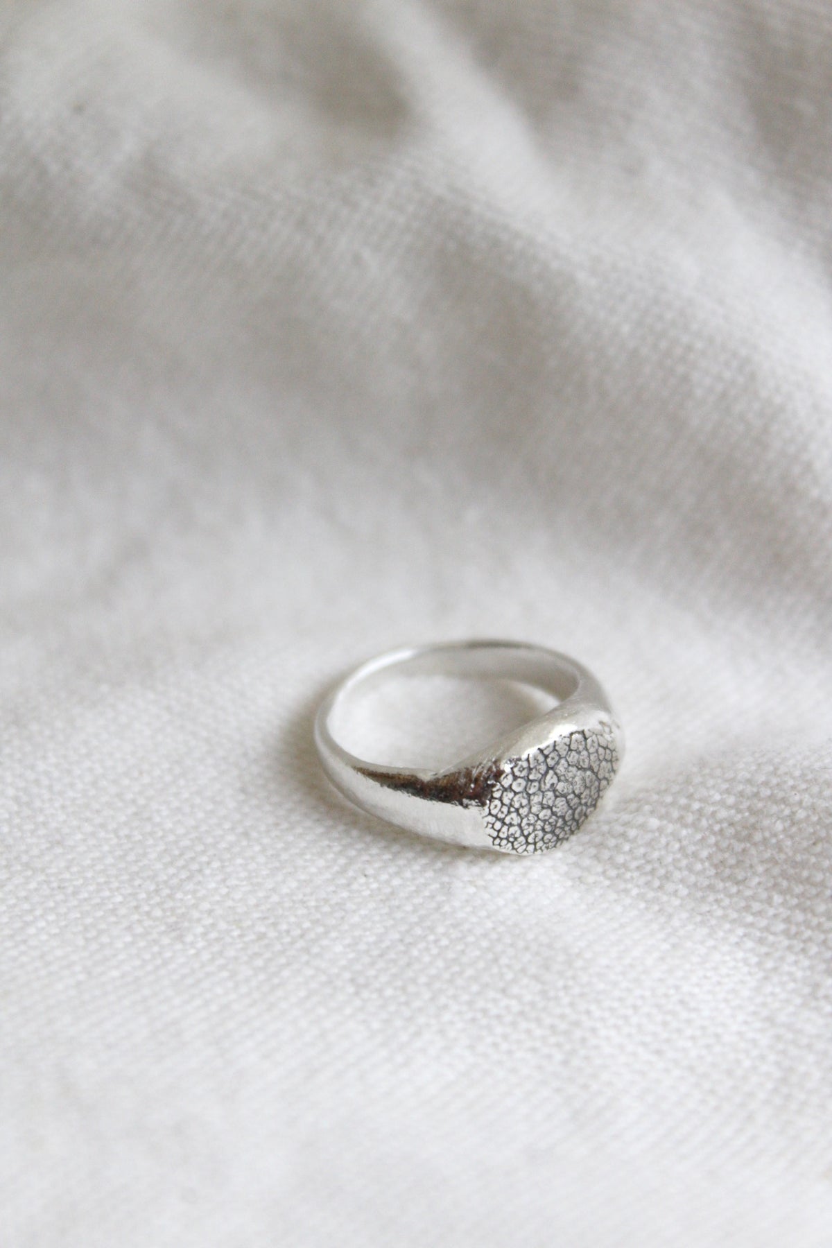 ANILLO HUELLA “OVAL”