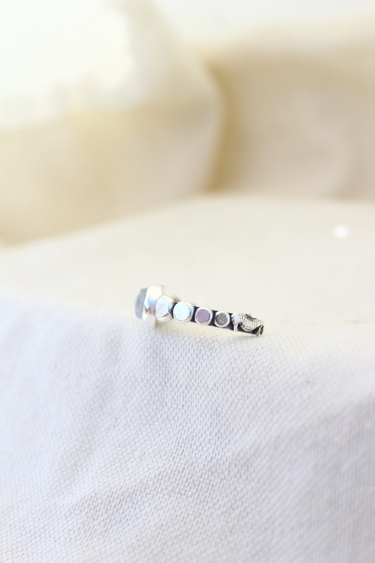 Pack anillo+ libro Atlantis #6