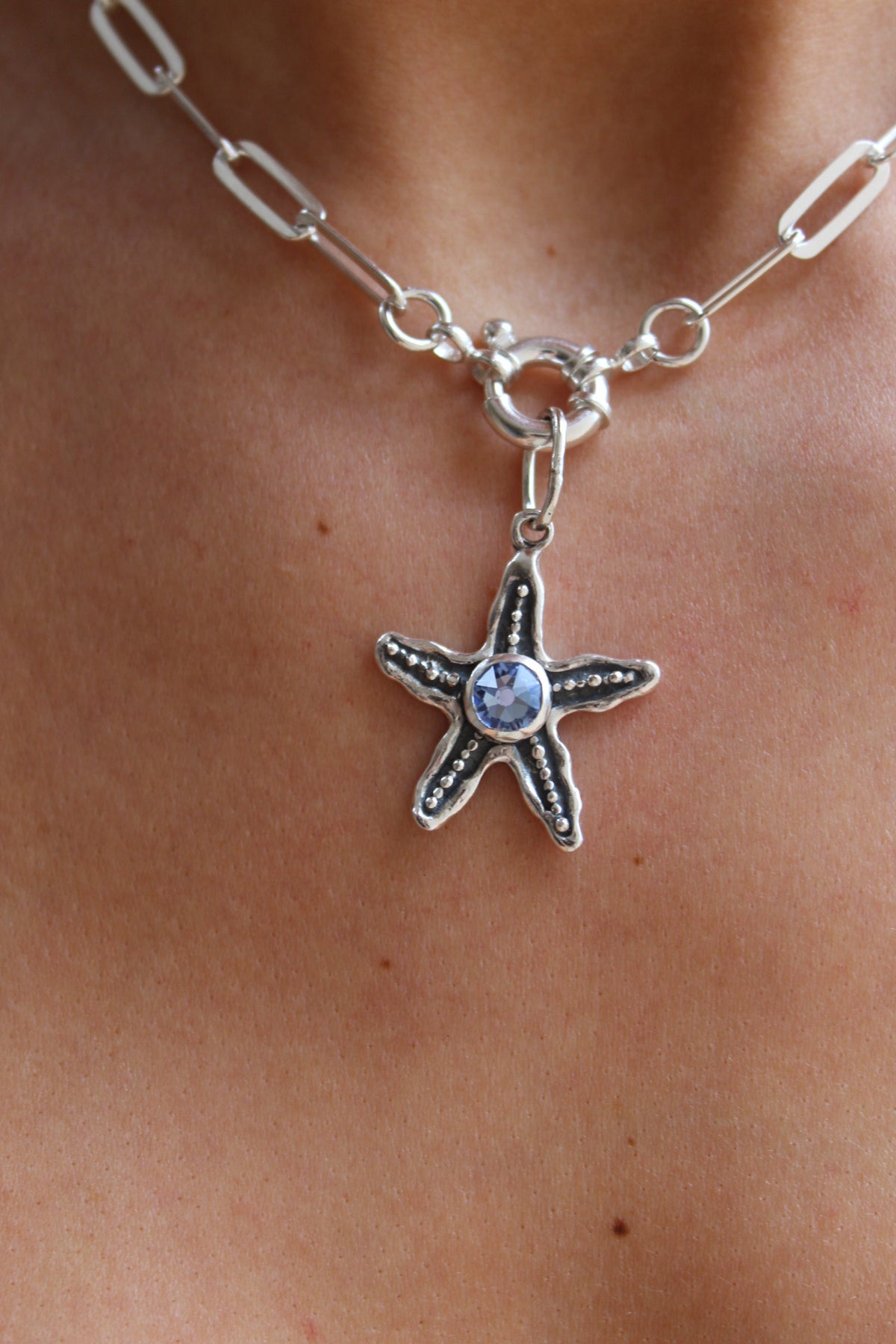 Collar estrella cristal color Tanzanita