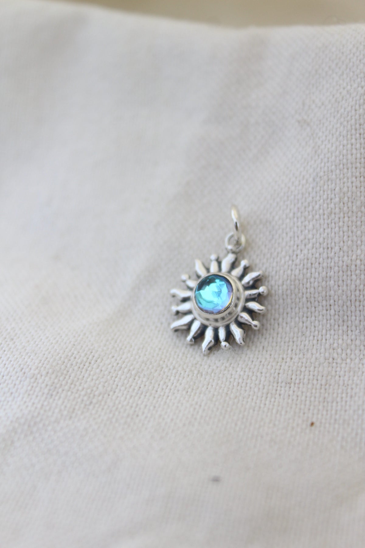 Collar solei cuarzo místico