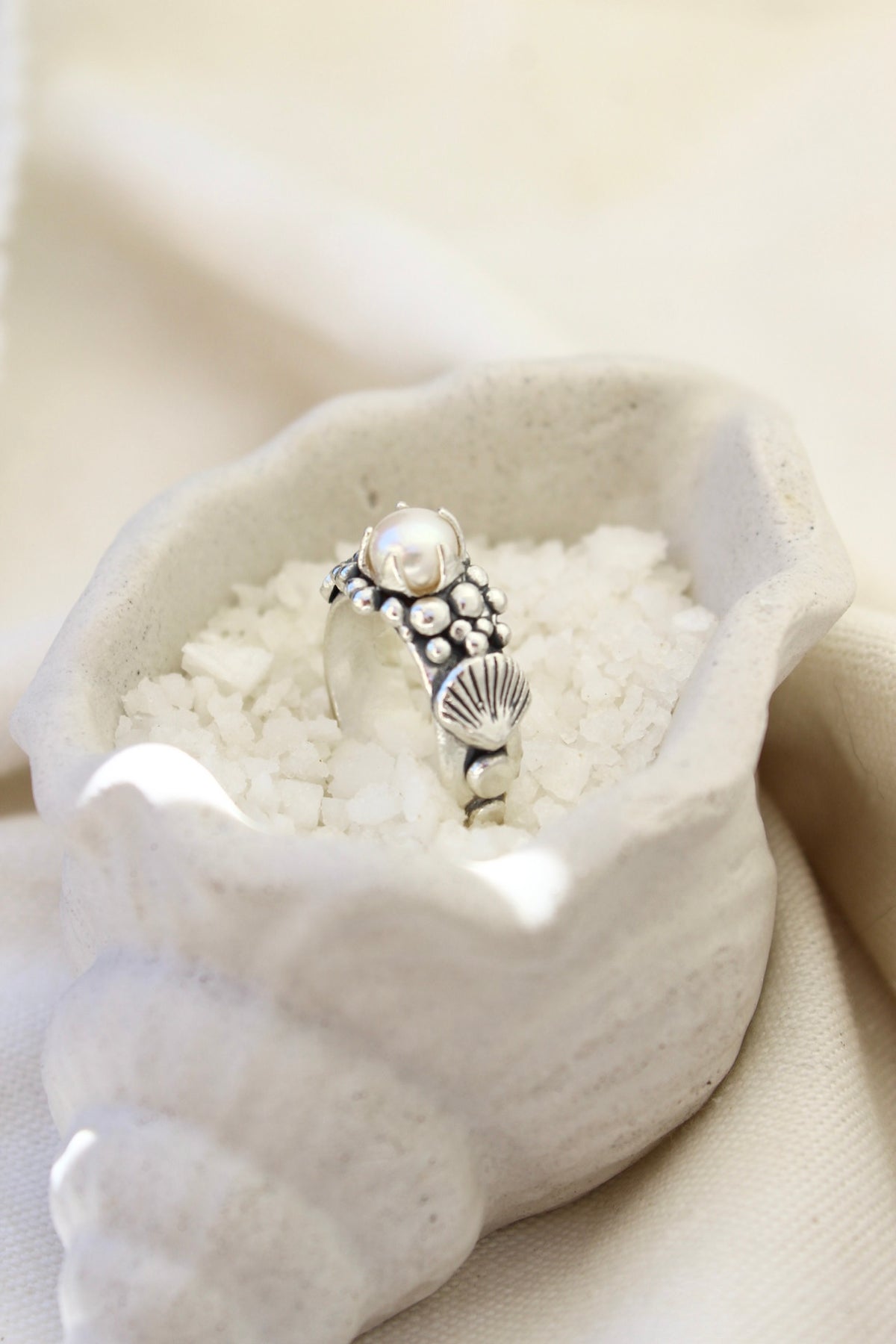 Anillo LA PERLA concha
