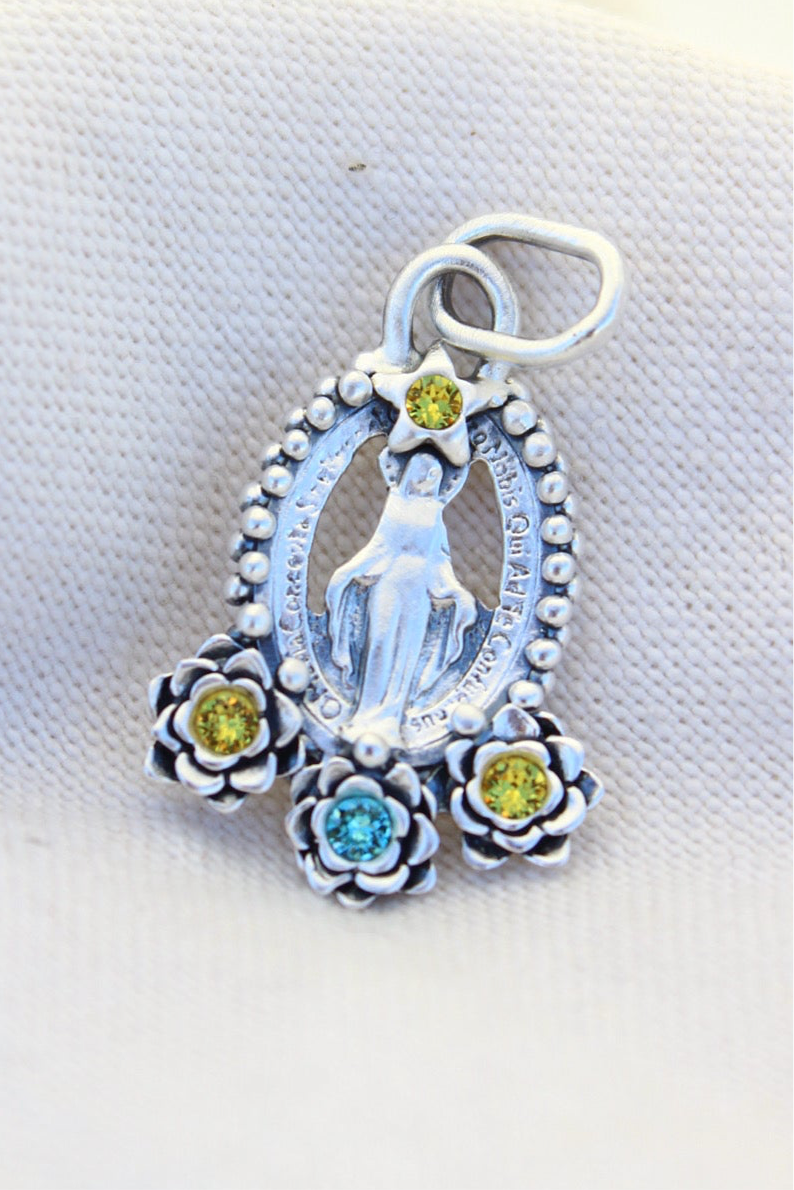 Collar Virgen de los milagros M #2