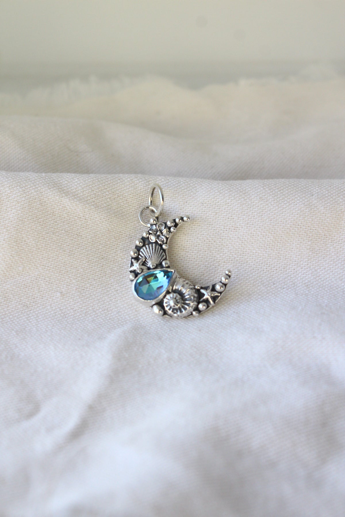 Collar Luna di Atlantis “L” cuarzo místico