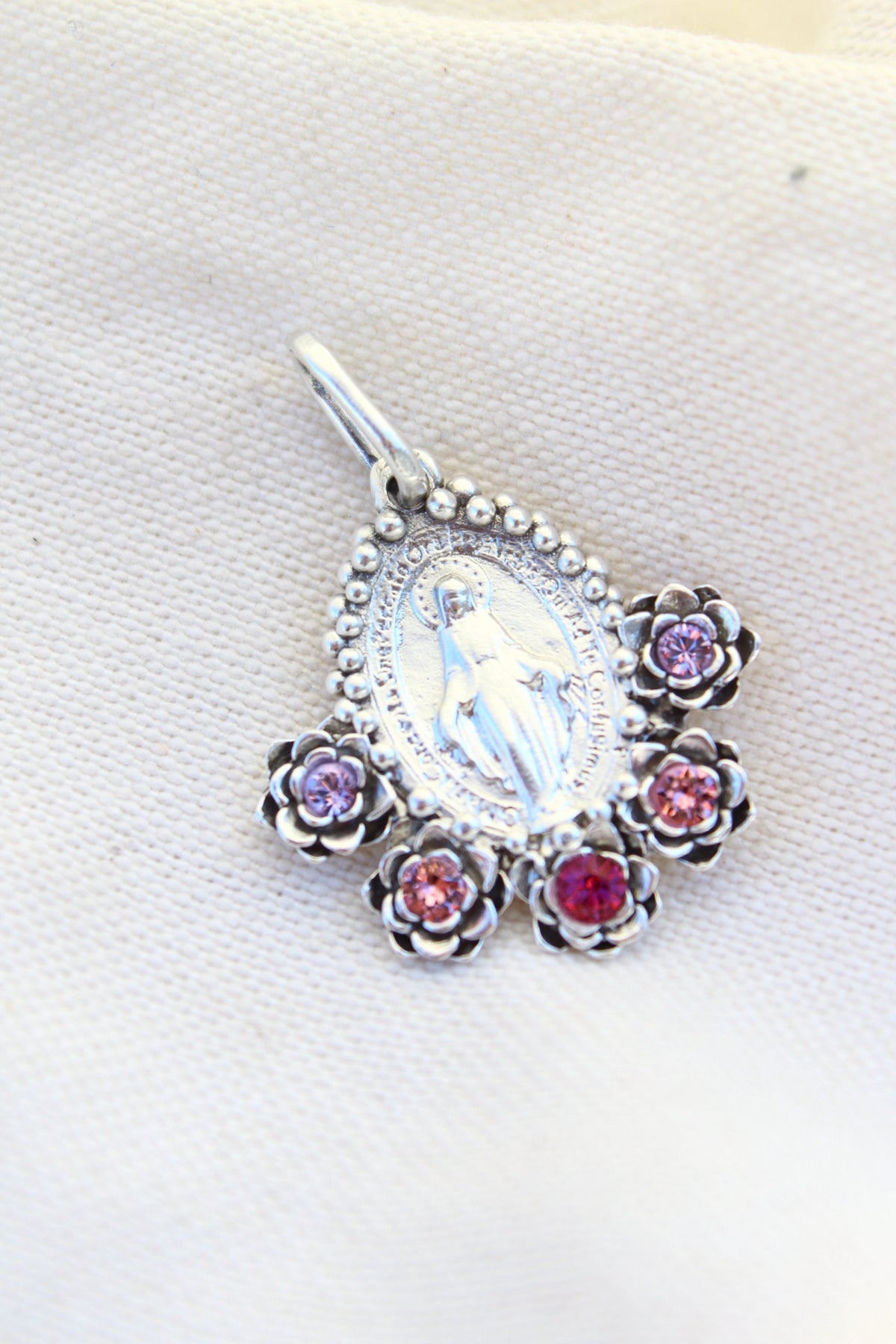 Collar Virgen de los milagros M #3