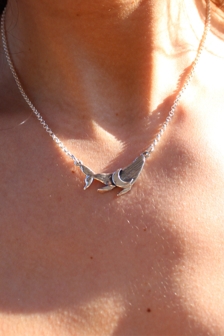 Collar Ballena petit luna
