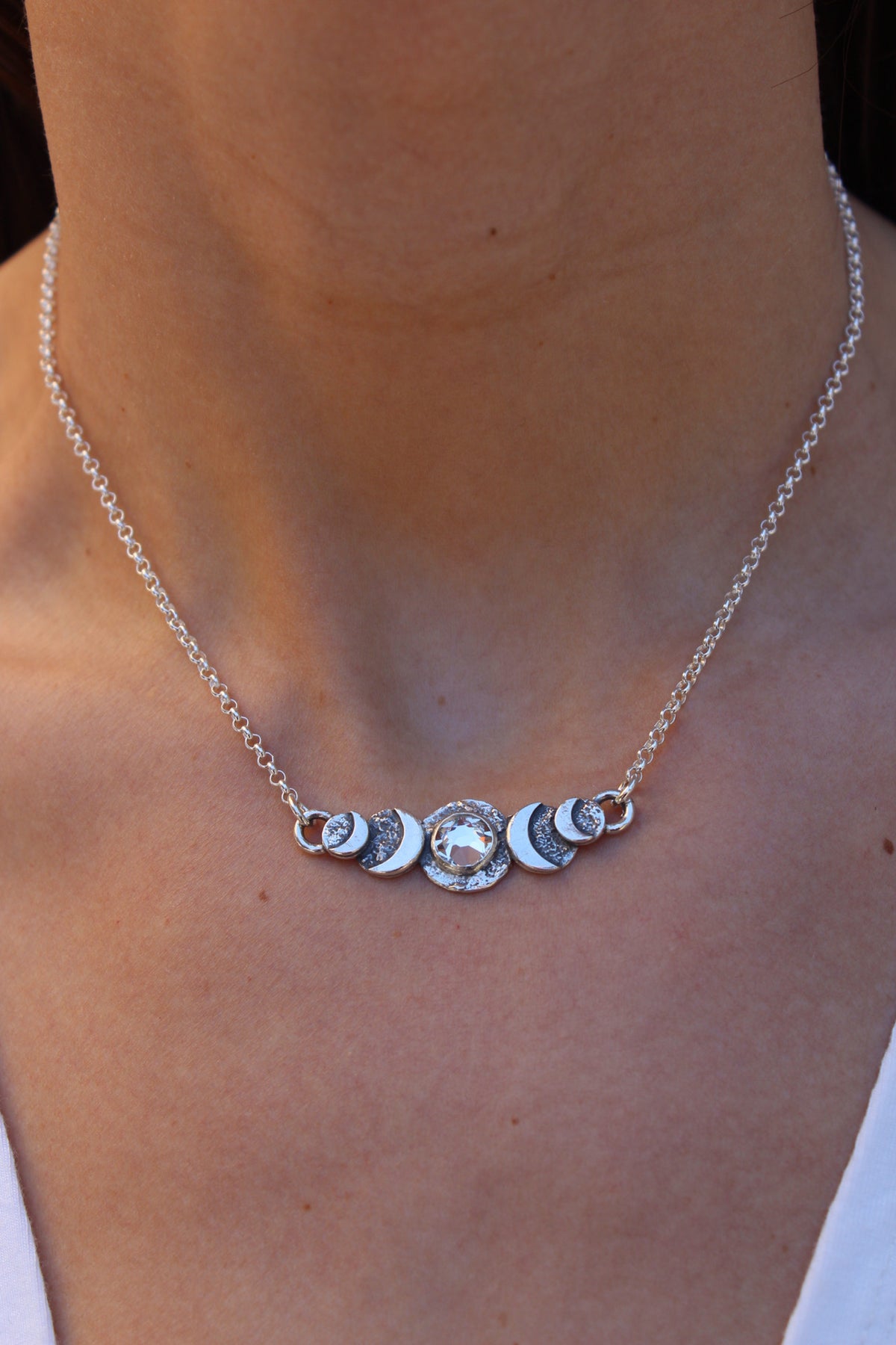 Collar ciclos “M” cristal Swaroski