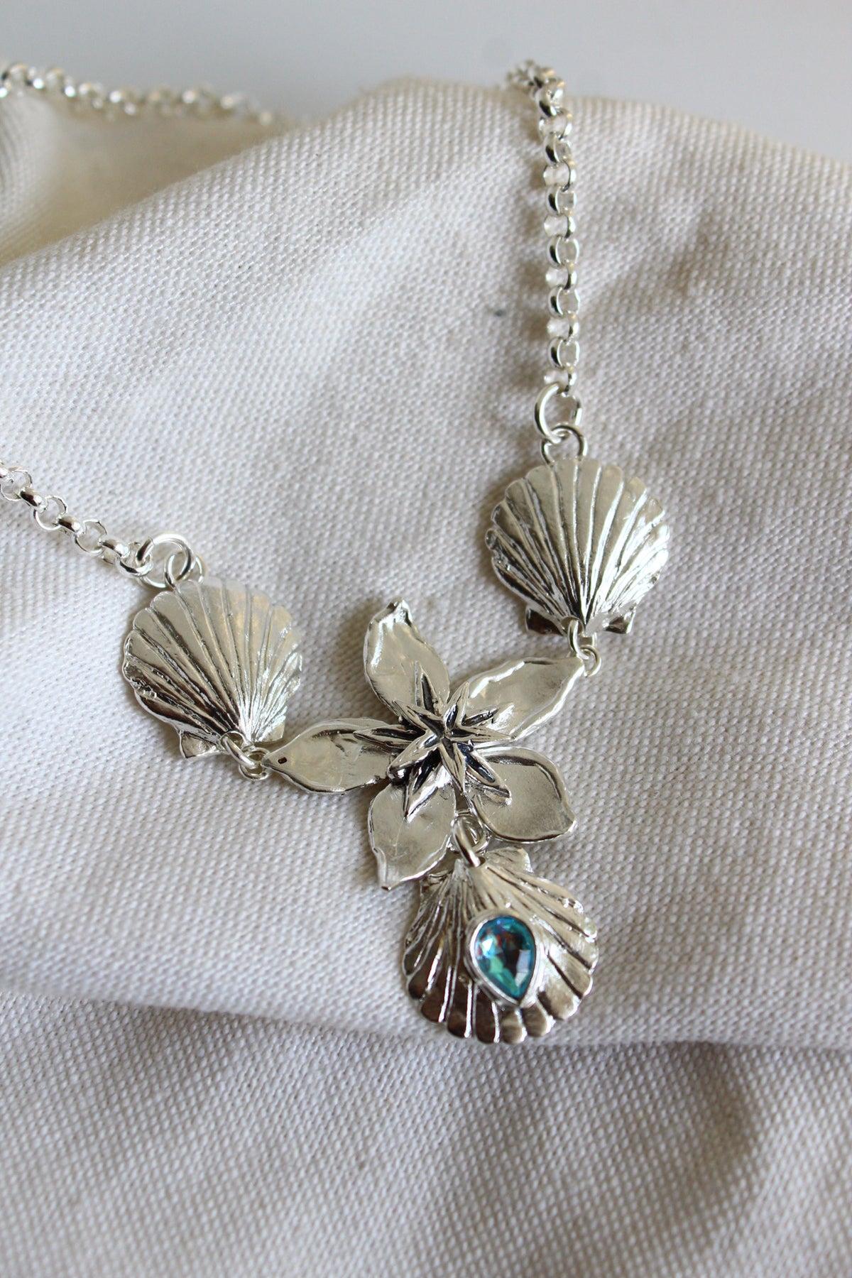 Collar reliquia de una sirena