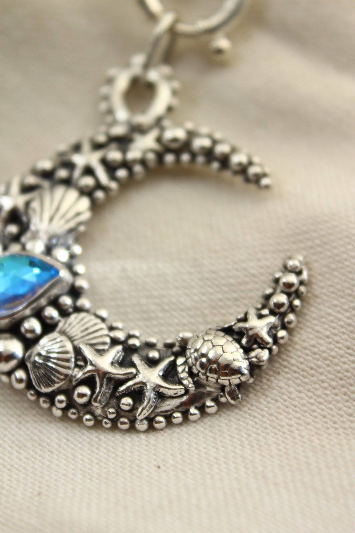 Luna Maxi mona pelotuda