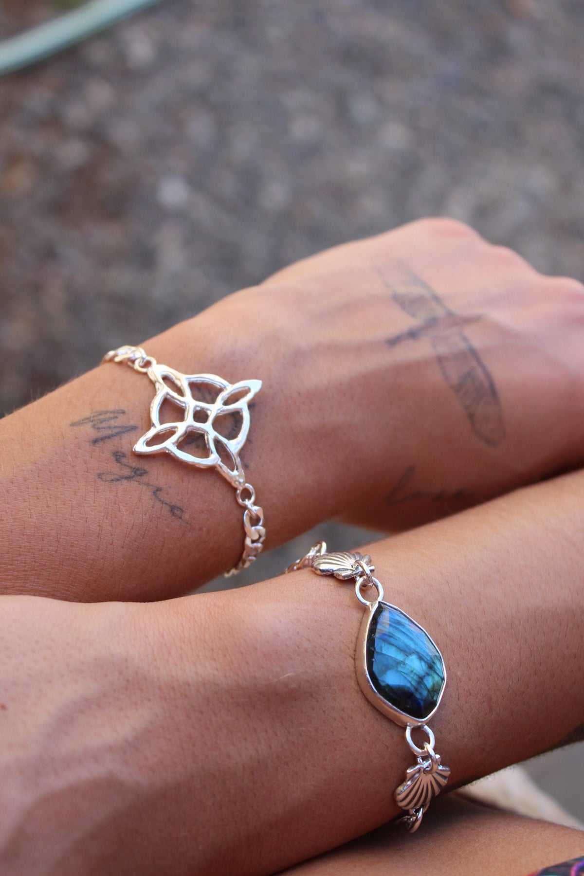 Pulsera nudo de bruja