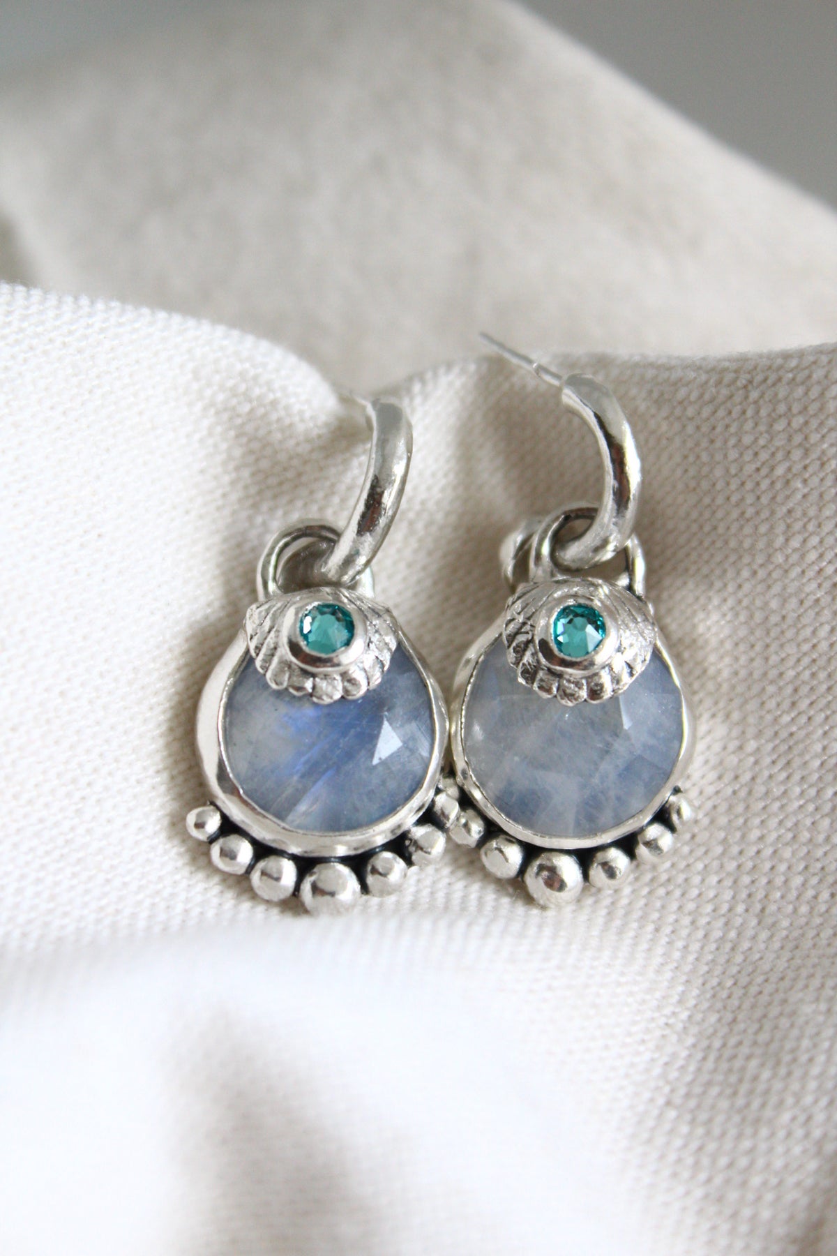 Aros piedra conchuda piedra luna