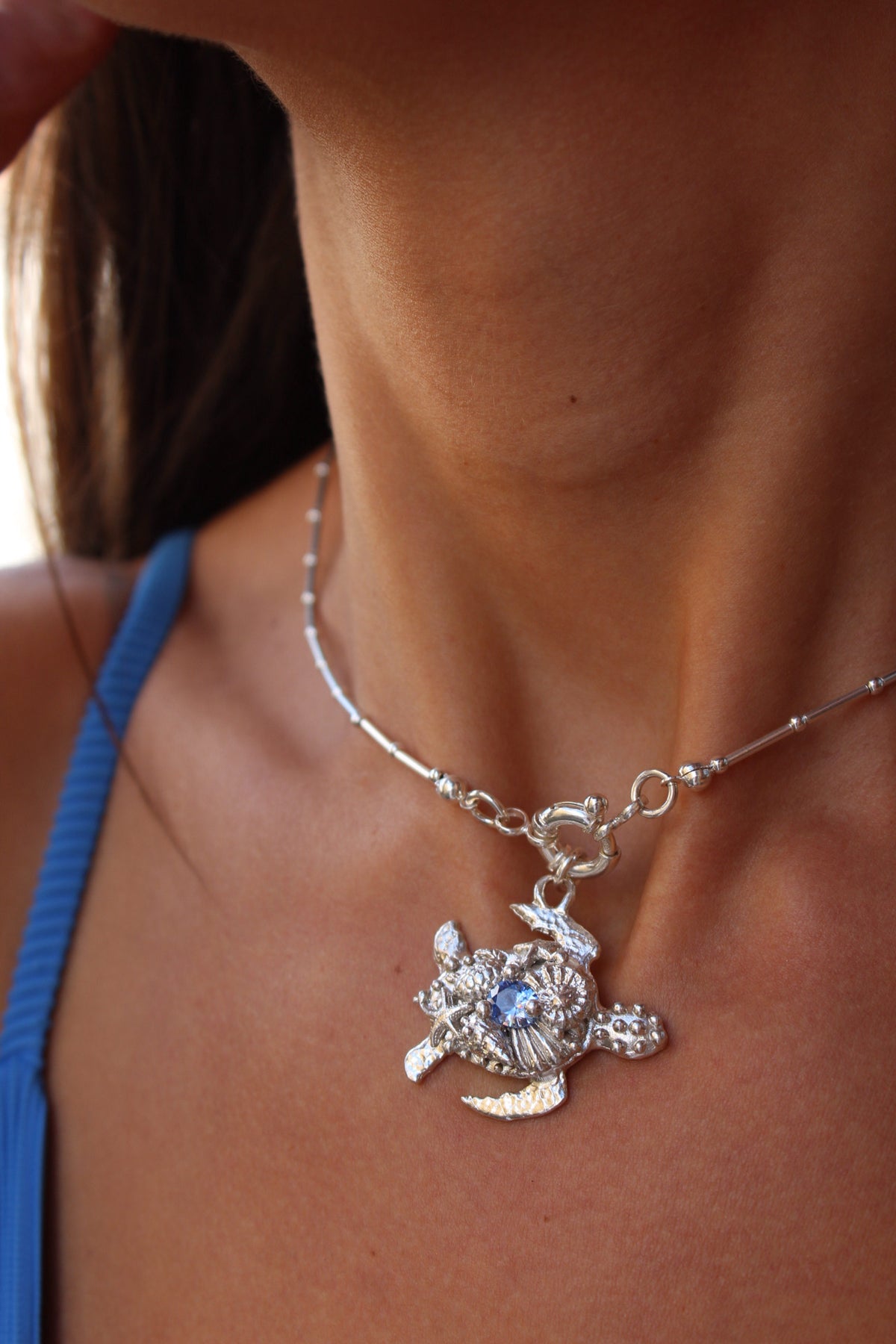 Tortu mommy con cristal azul