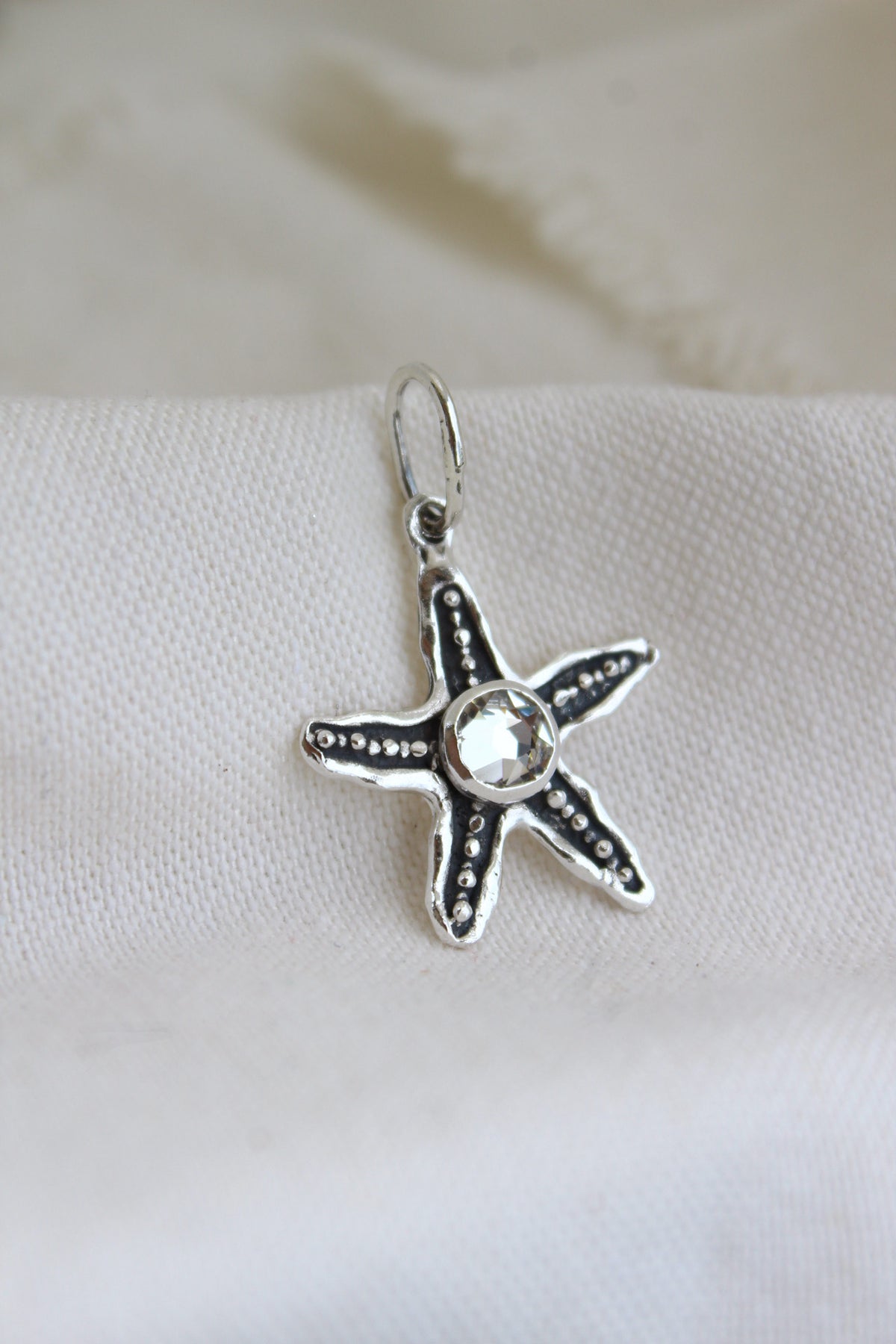 Collar estrella cristal blanco