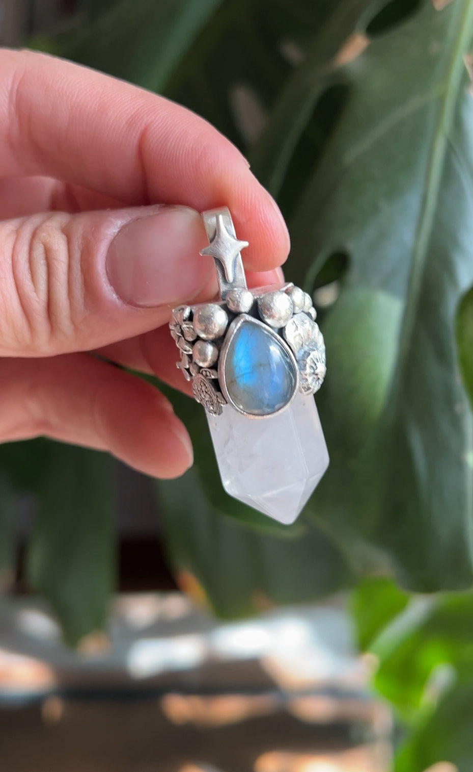 Amuleto cuarzo con labradorita