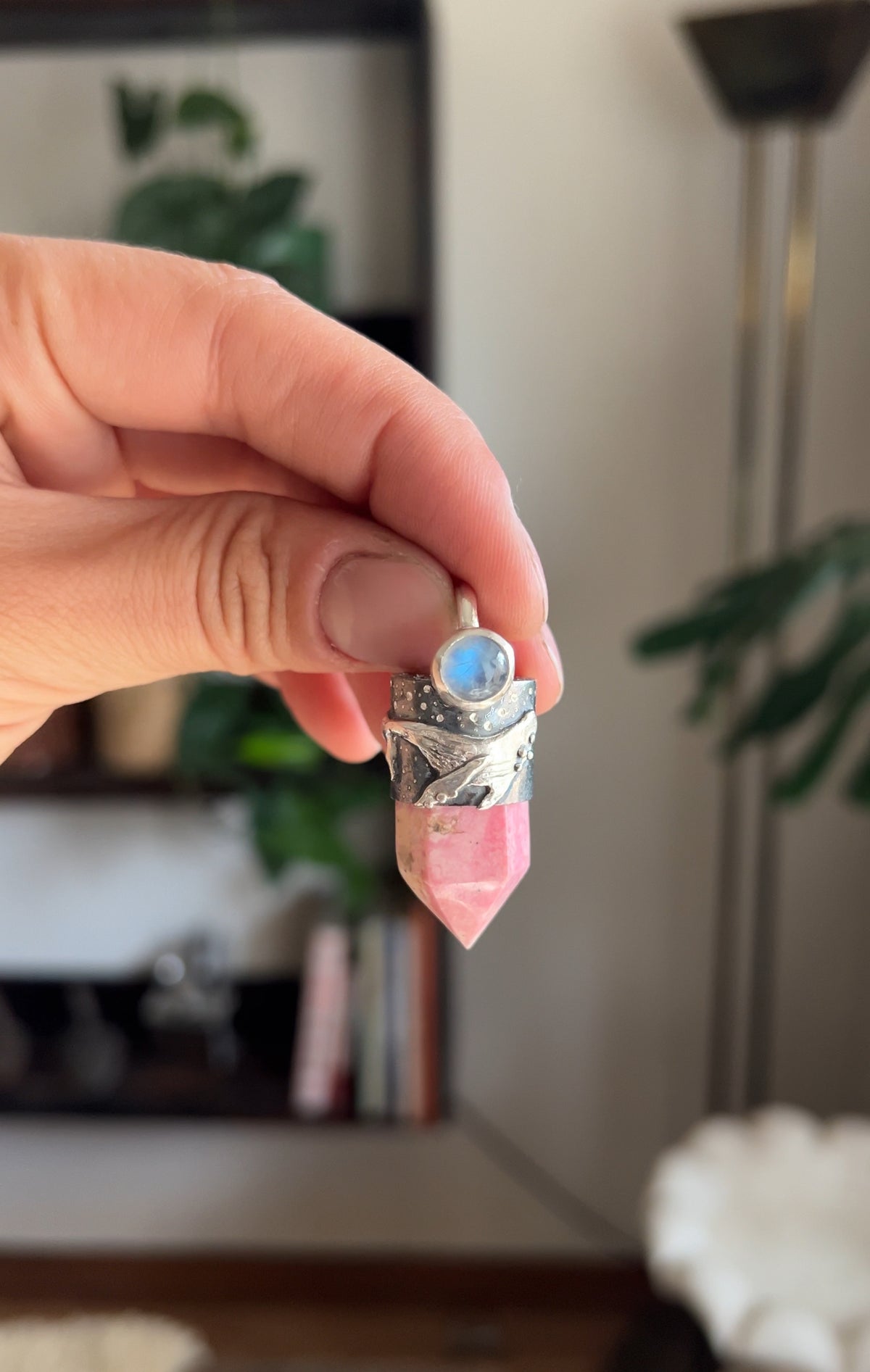 Amuleto ballena rosa