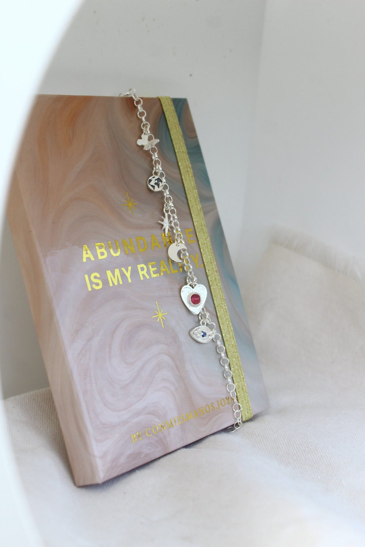 Pulsera manifestación