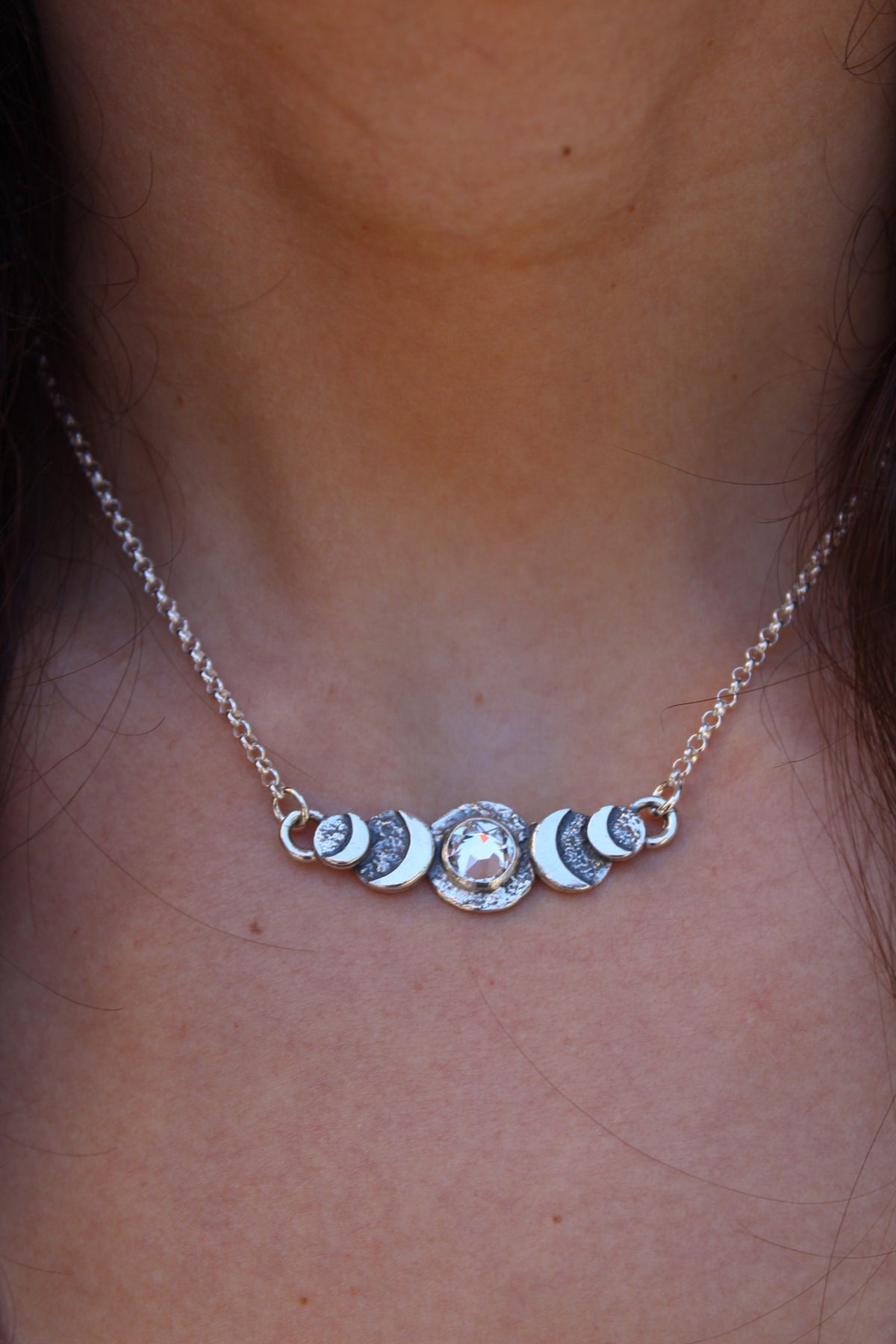 Collar ciclos “M” cristal Swaroski