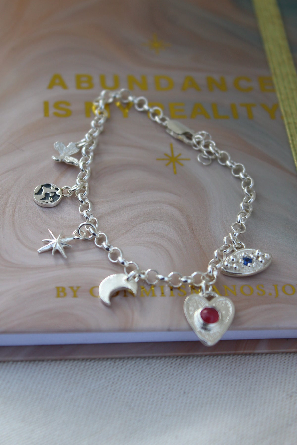 Pulsera manifestación