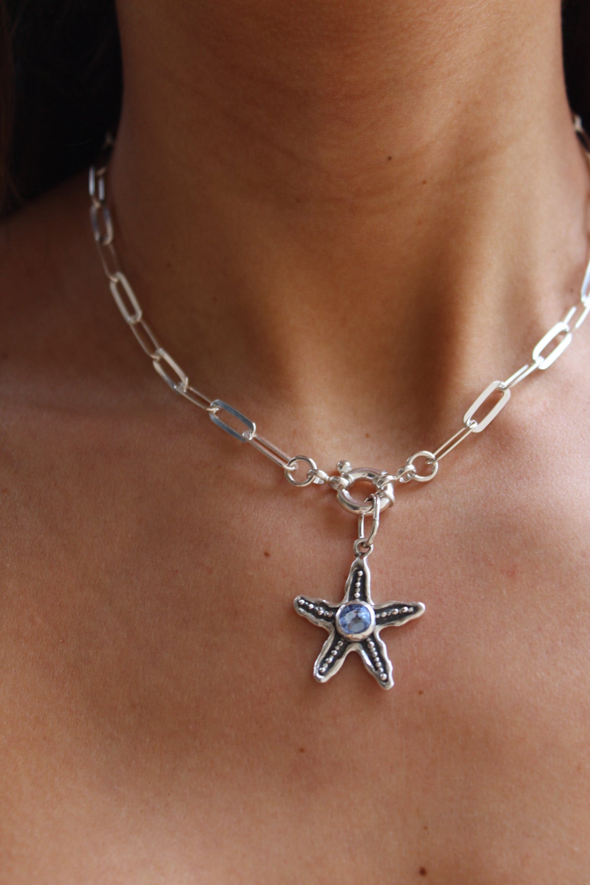 Collar estrella cristal color Tanzanita