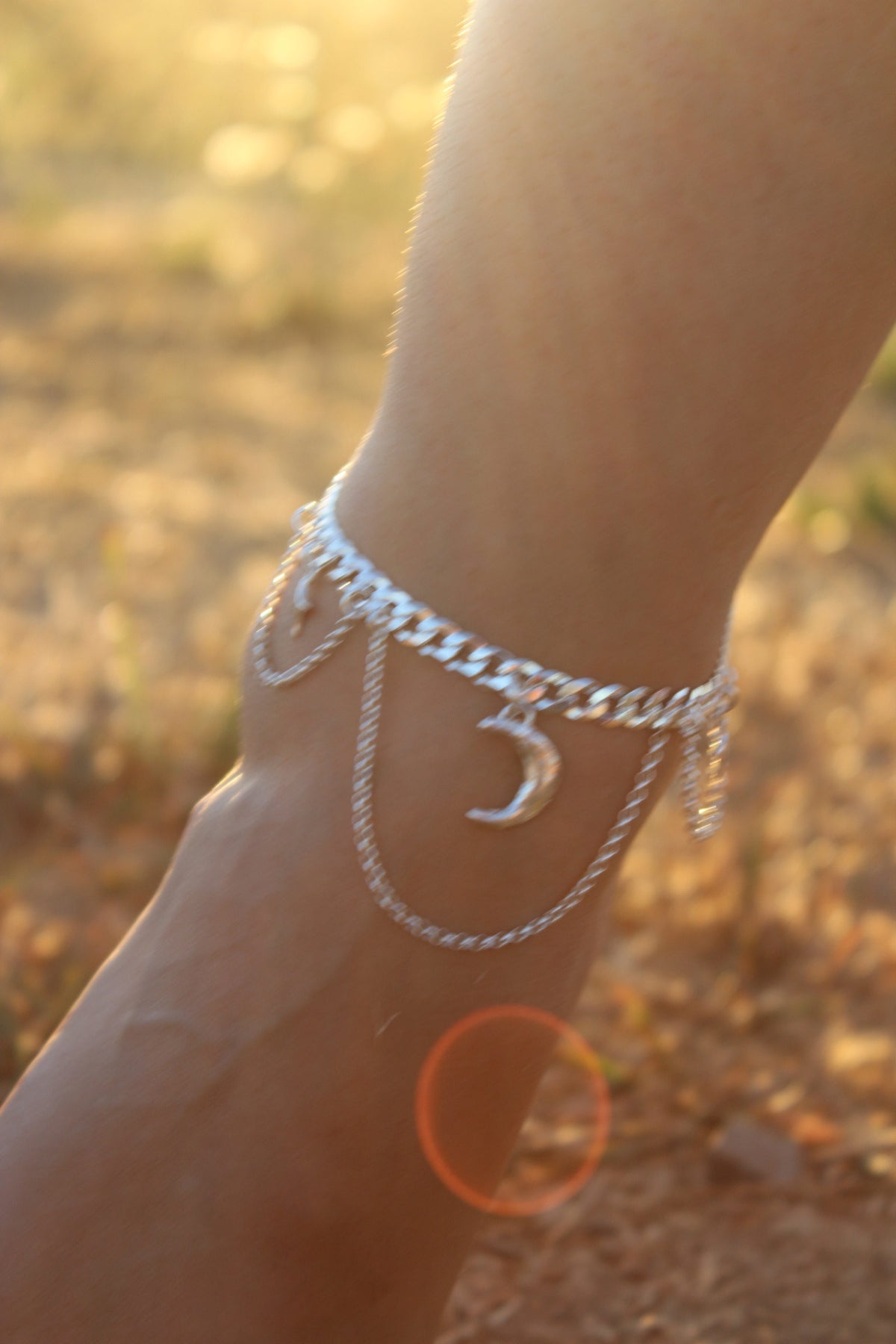 Tobillera luna luceros