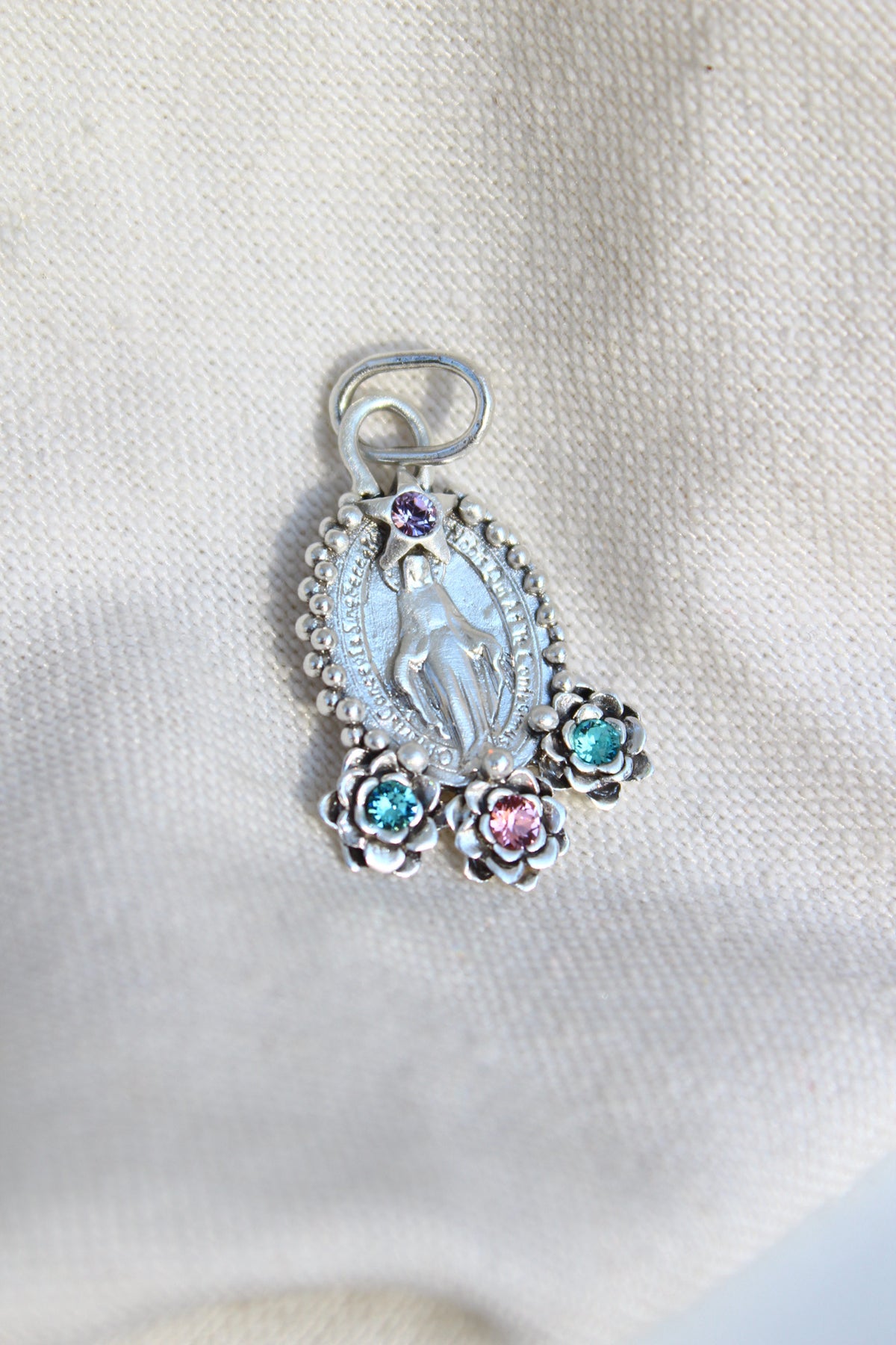 Collar Virgen de los milagros M #10