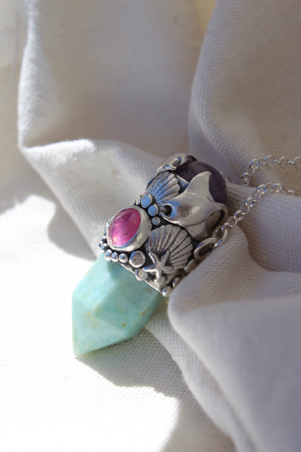 Amuleto “mantas”