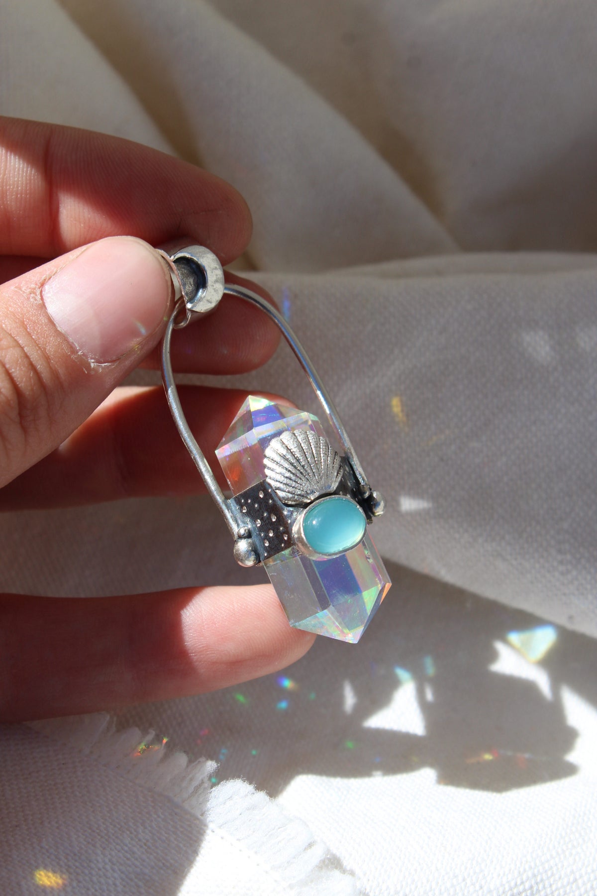 Amuleto sirena mística en calcedonia