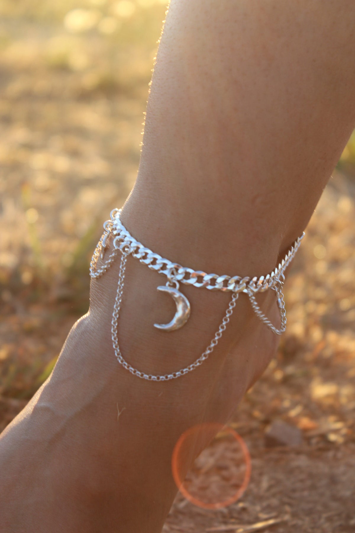 Tobillera luna luceros