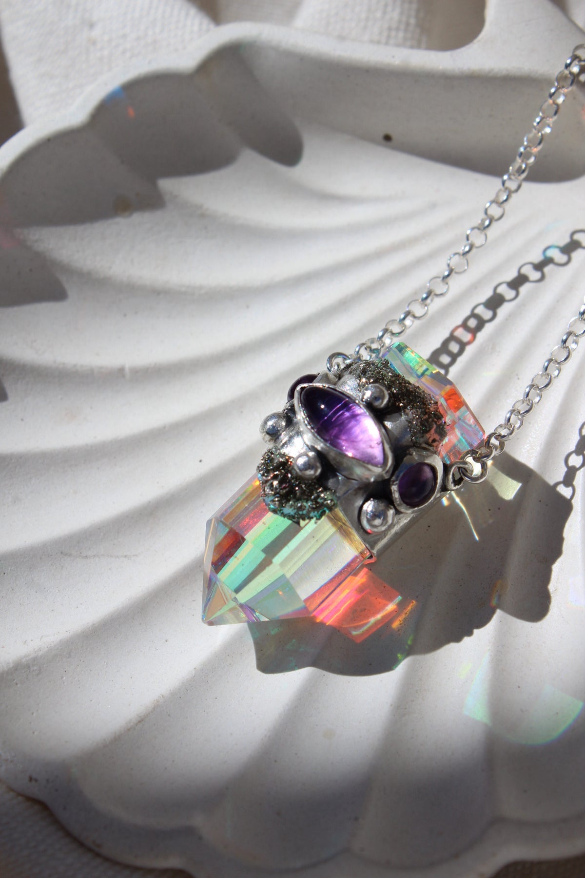 Amuleto ojo místico en amatista