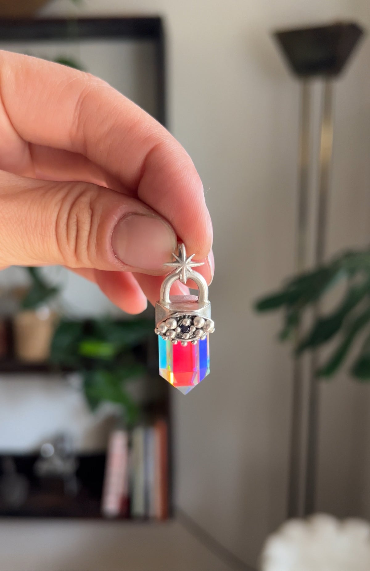 Amuleto cuarzo místico ojo petit