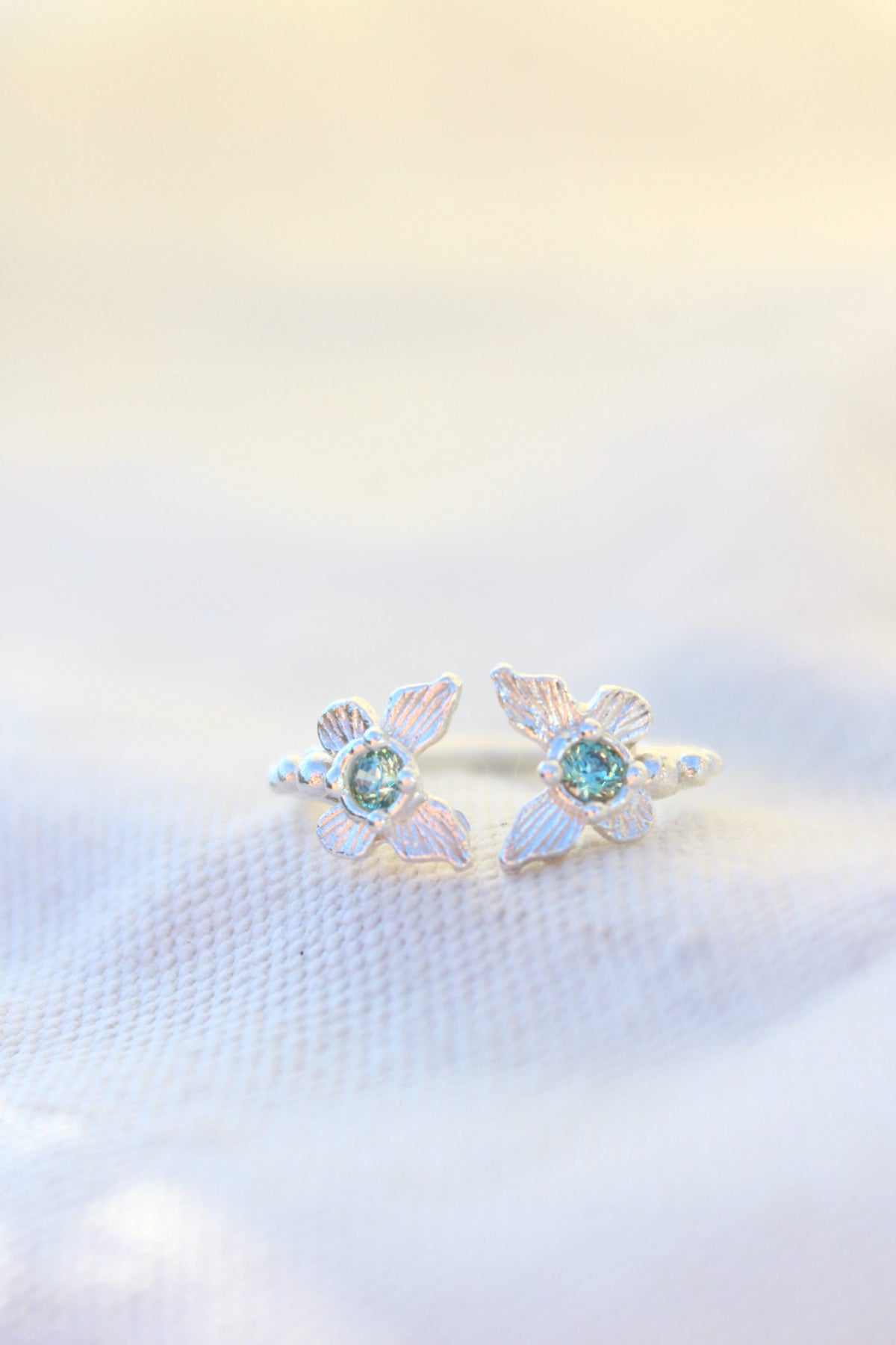 Anillo FILIPPA cristal fancy ligth green