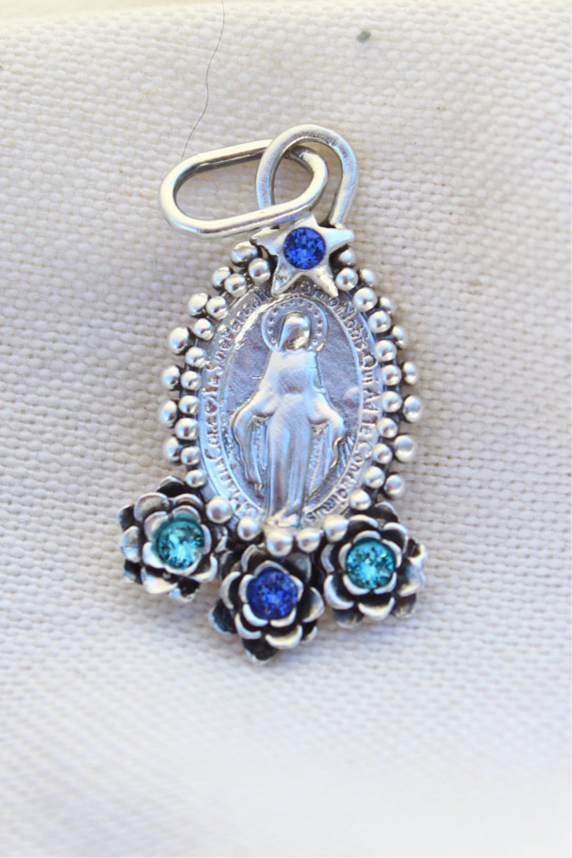 Collar Virgen de los milagros M #4