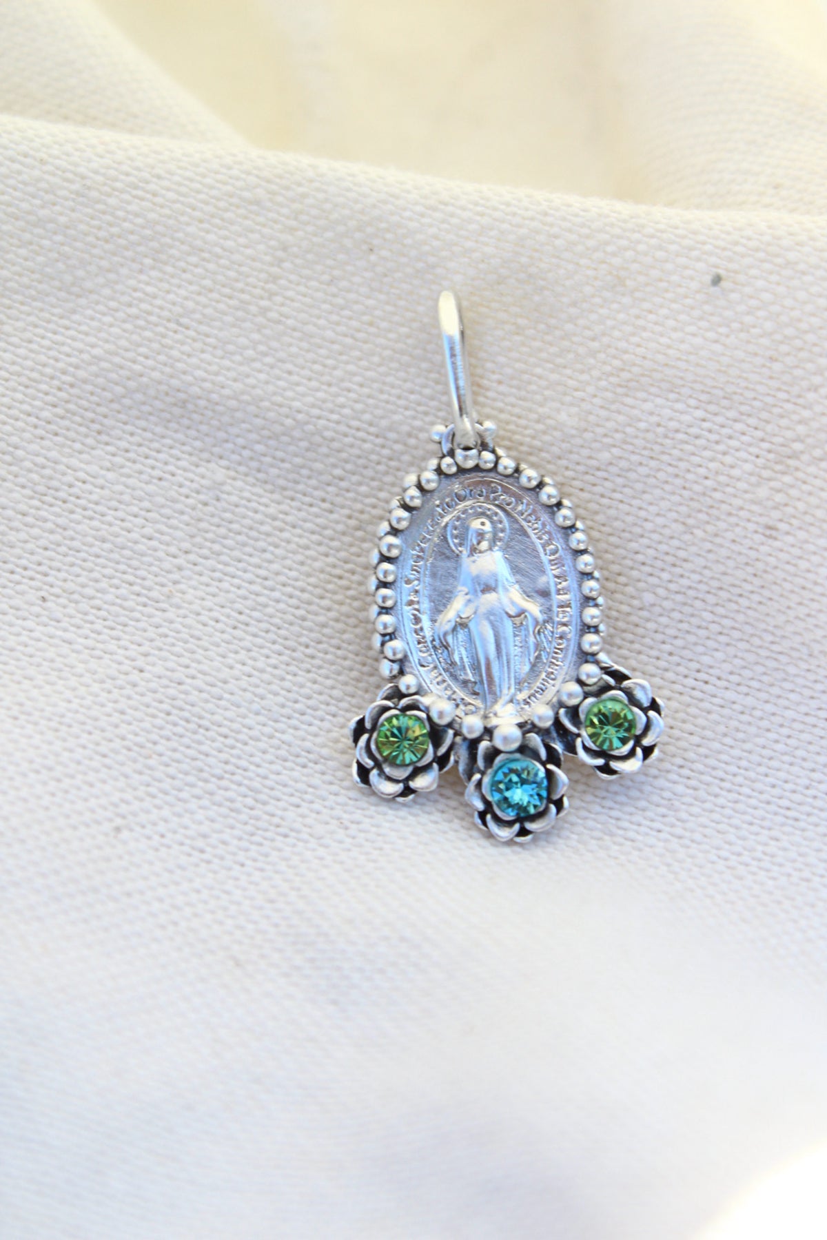 Collar Virgen de los milagros M #7