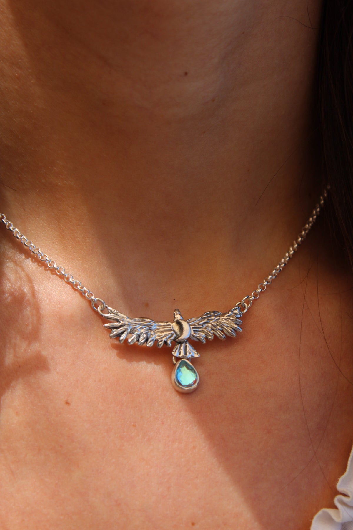 Águila sagrada “s” cuarzo místico