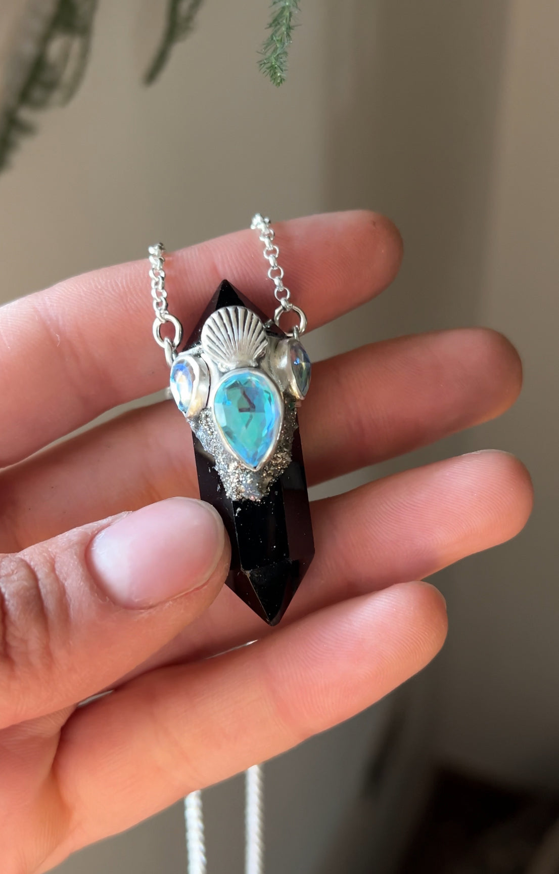 Amuleto Doble punta ónix negro