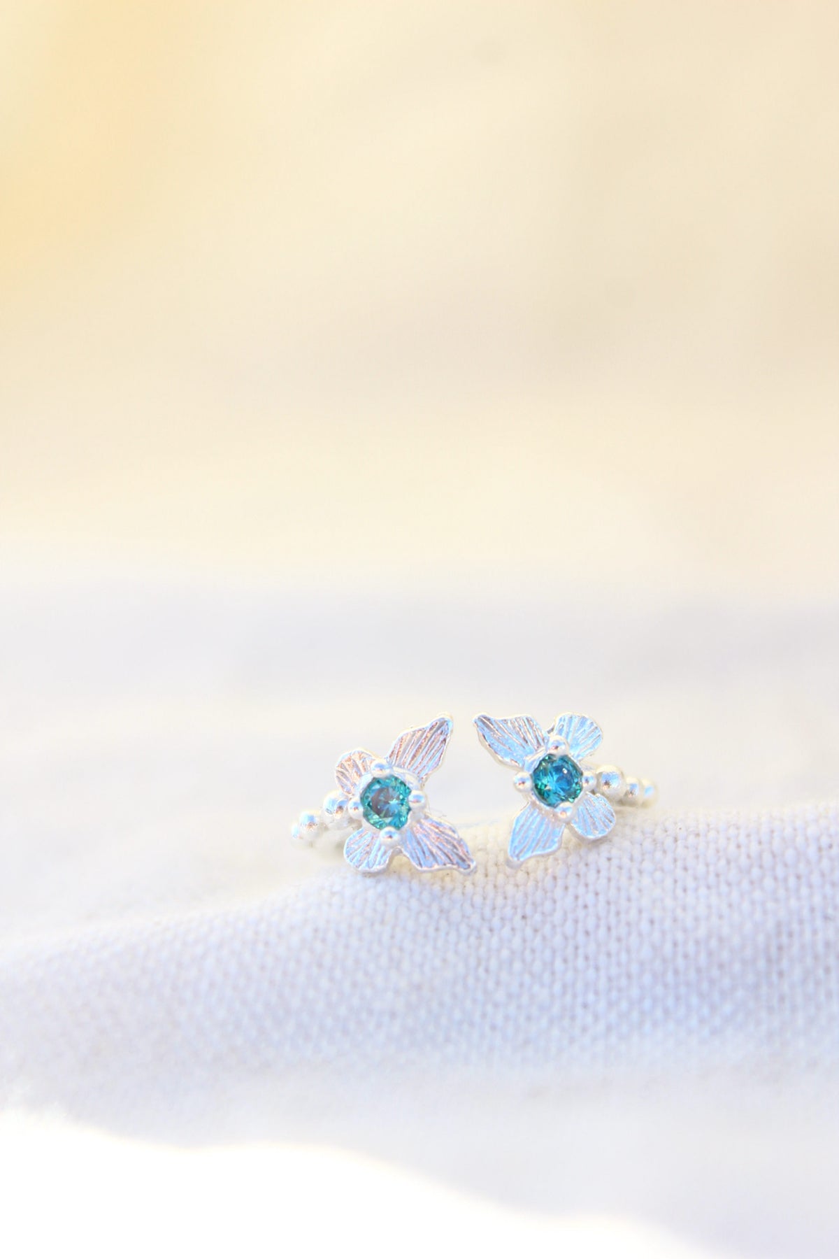 Anillo FILIPPA cristal calipso