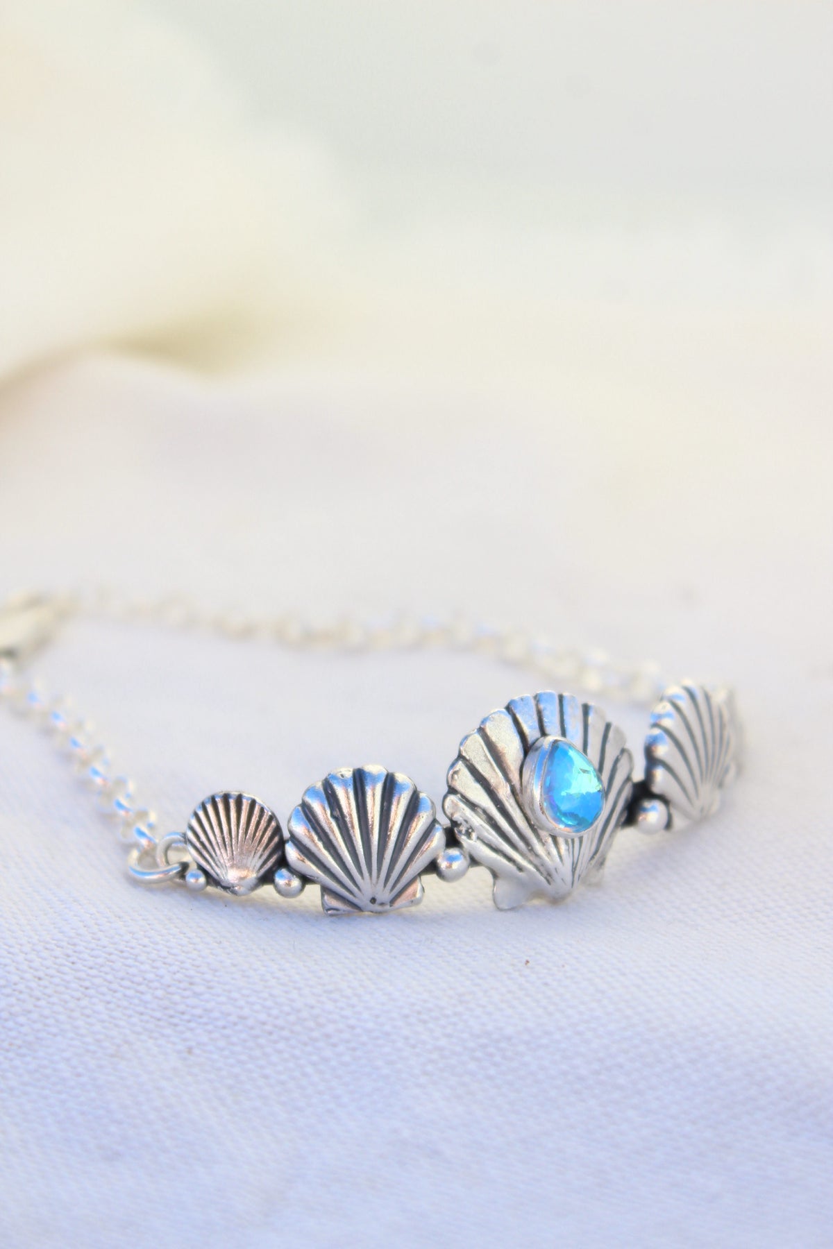 Pulsera conchas Mistic