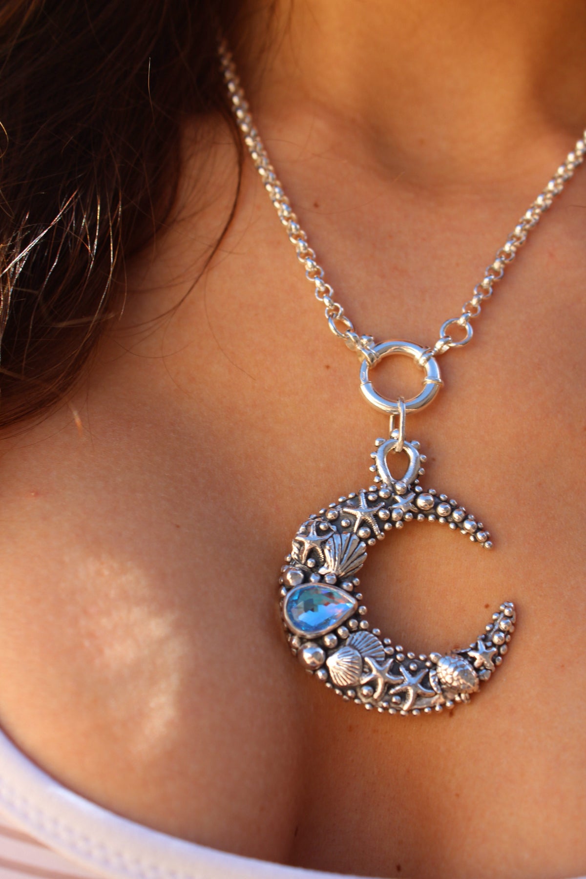 Luna Maxi mona pelotuda