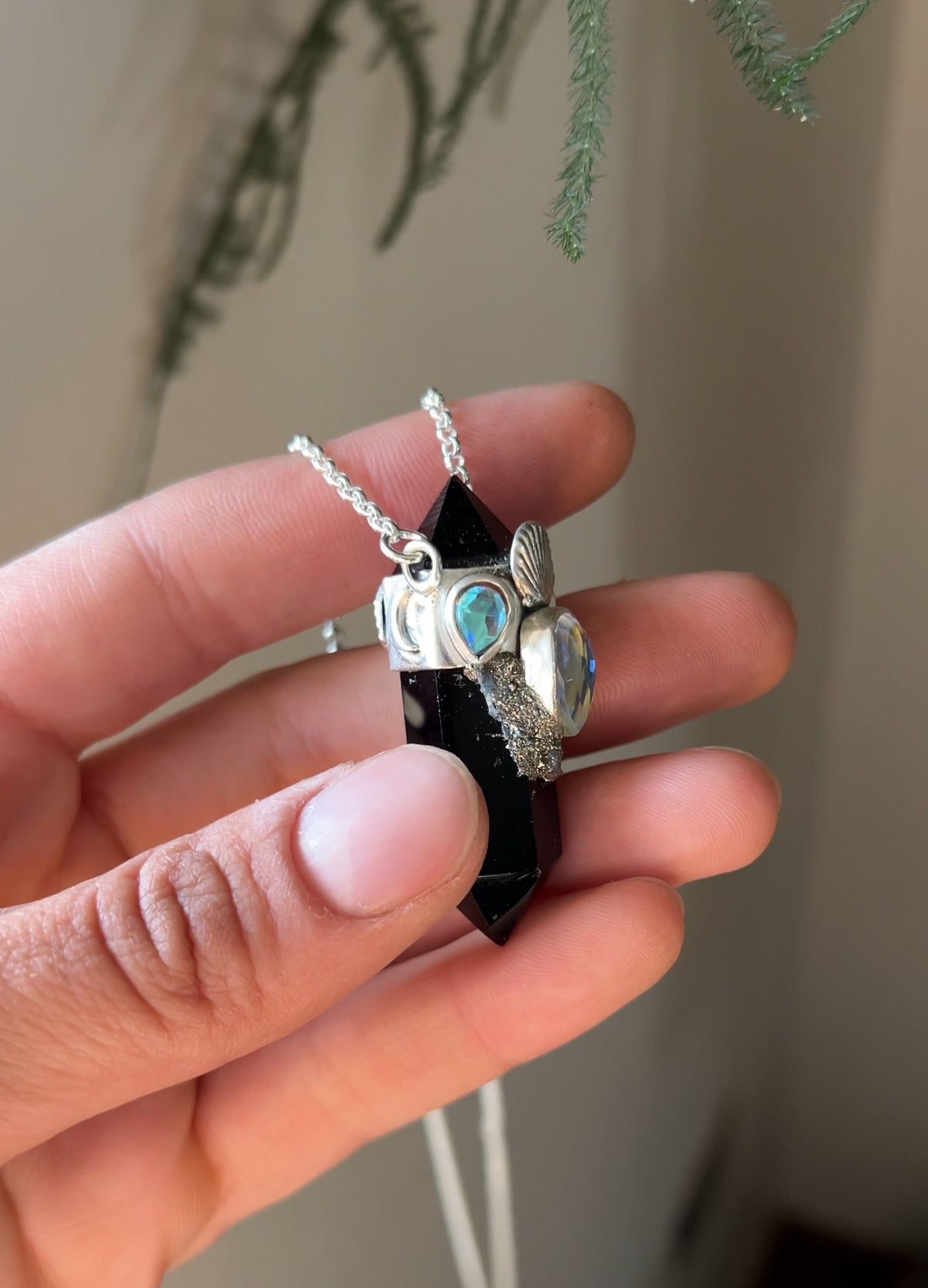 Amuleto Doble punta ónix negro