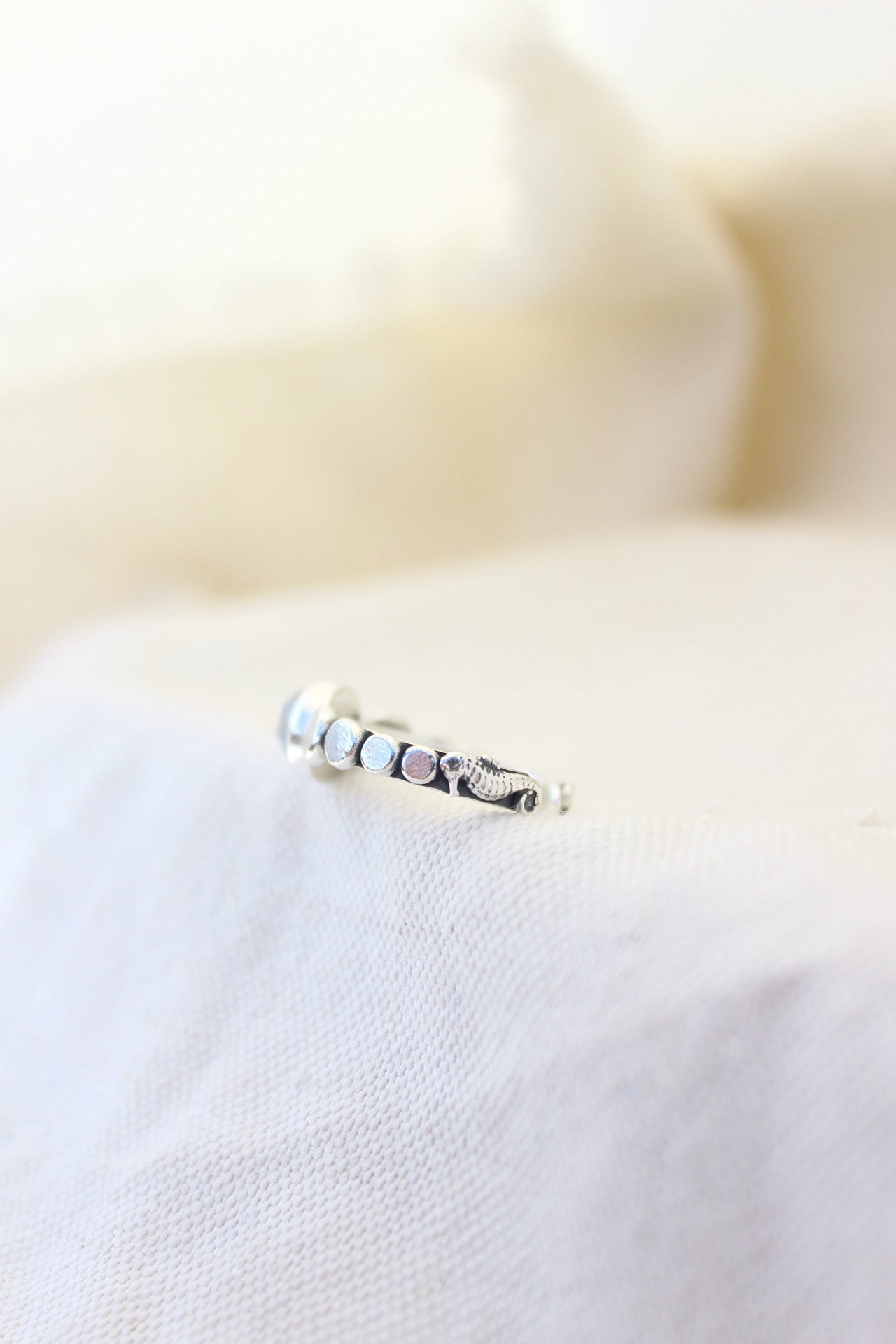 Pack anillo+ libro Atlantis #6