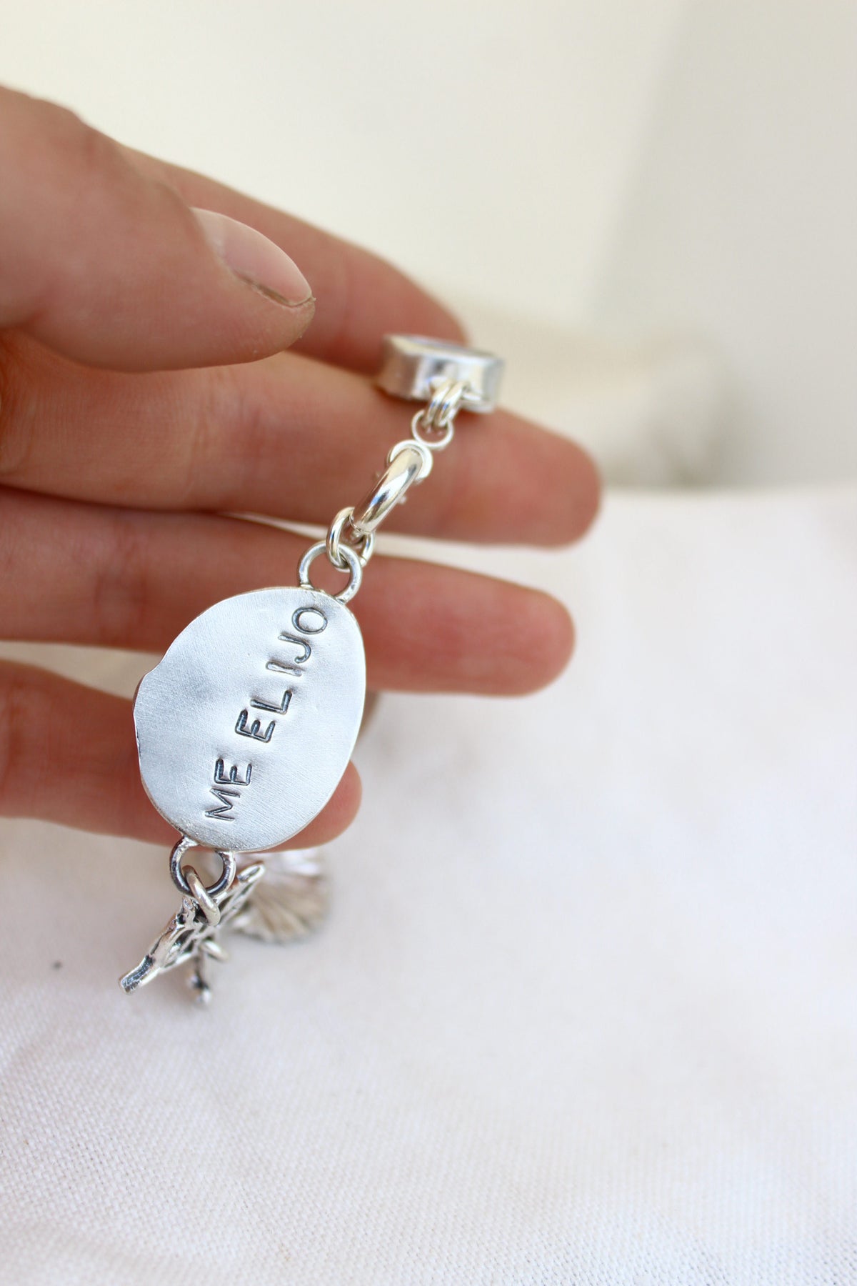 Pulsera “me amo, me elijo”