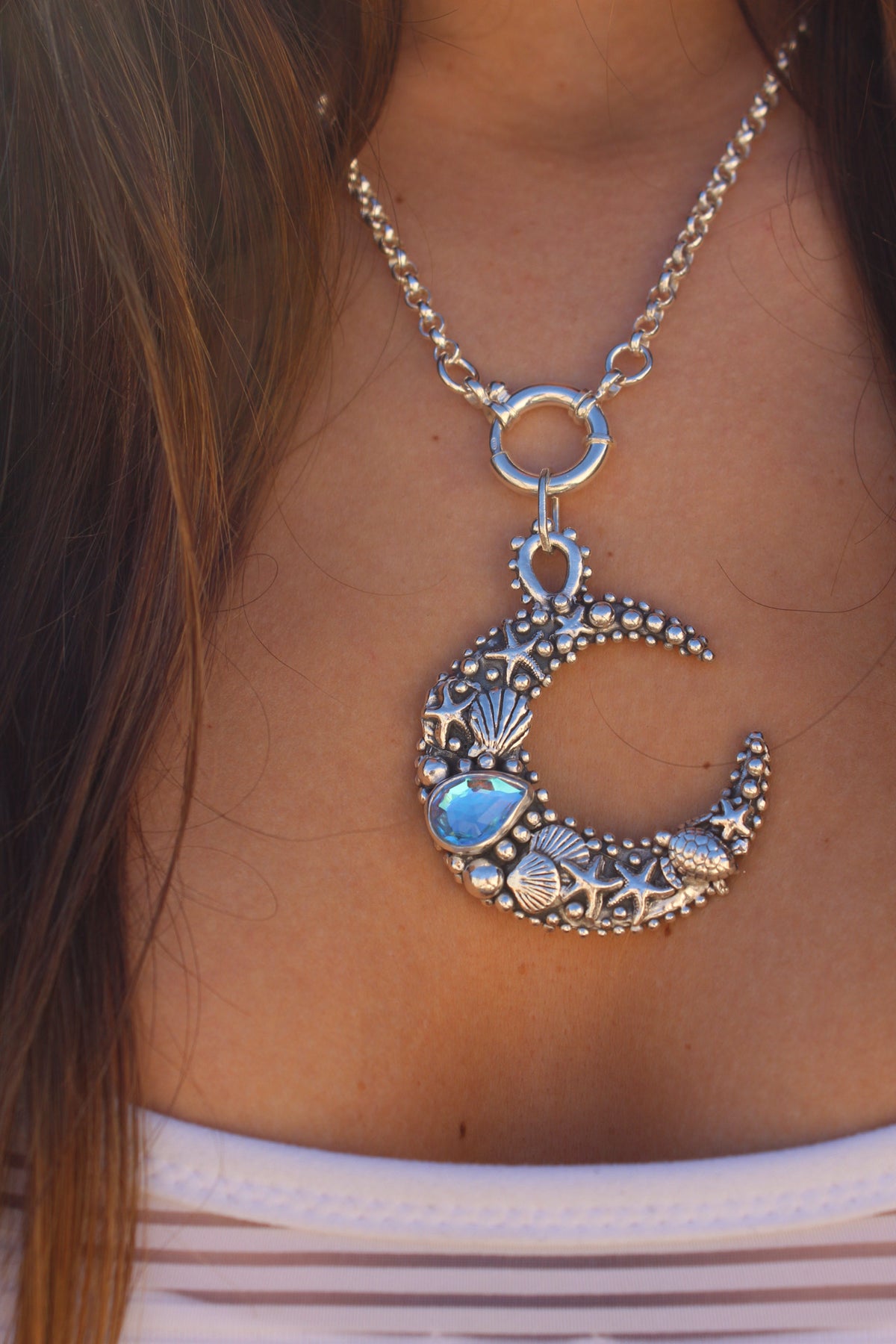 Luna Maxi mona pelotuda