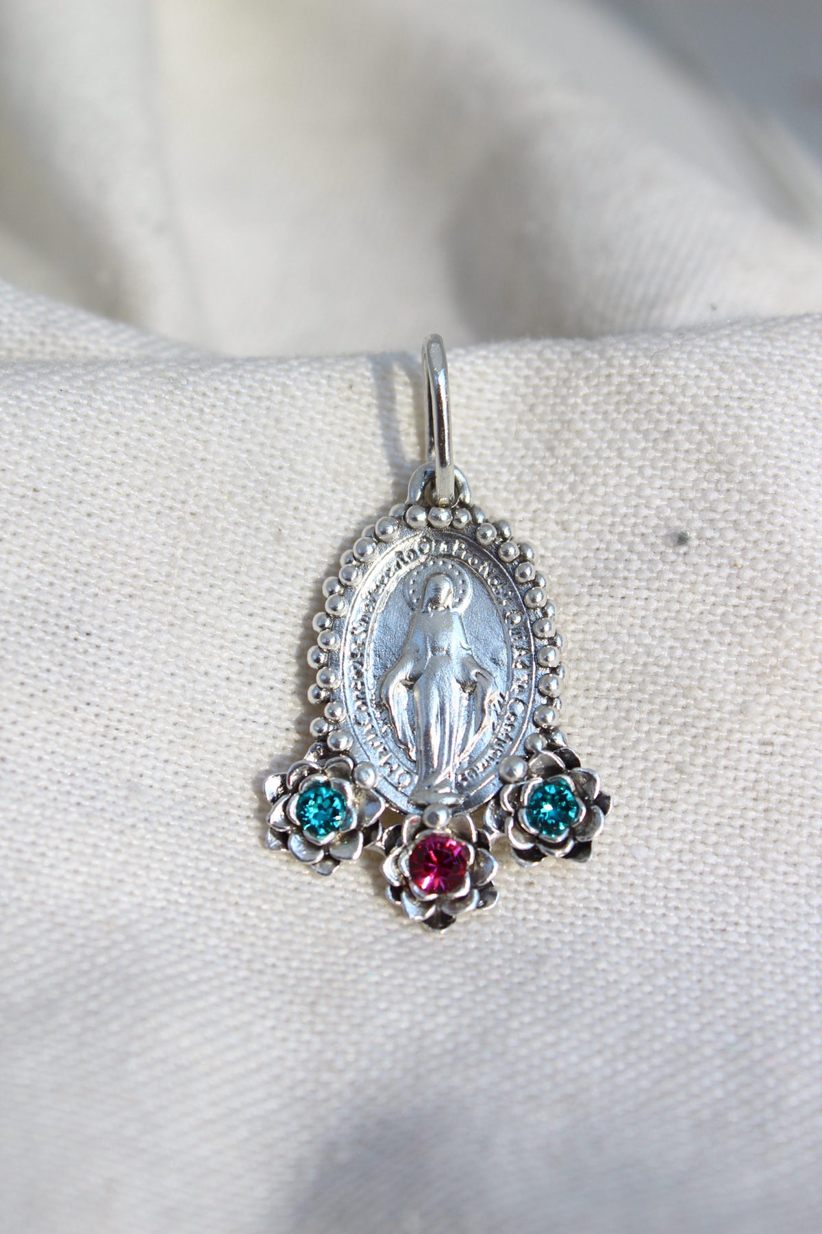 Collar Virgen de los milagros M #6