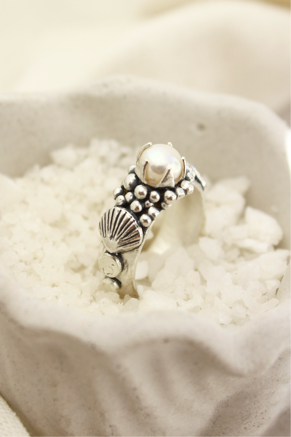 Anillo LA PERLA concha