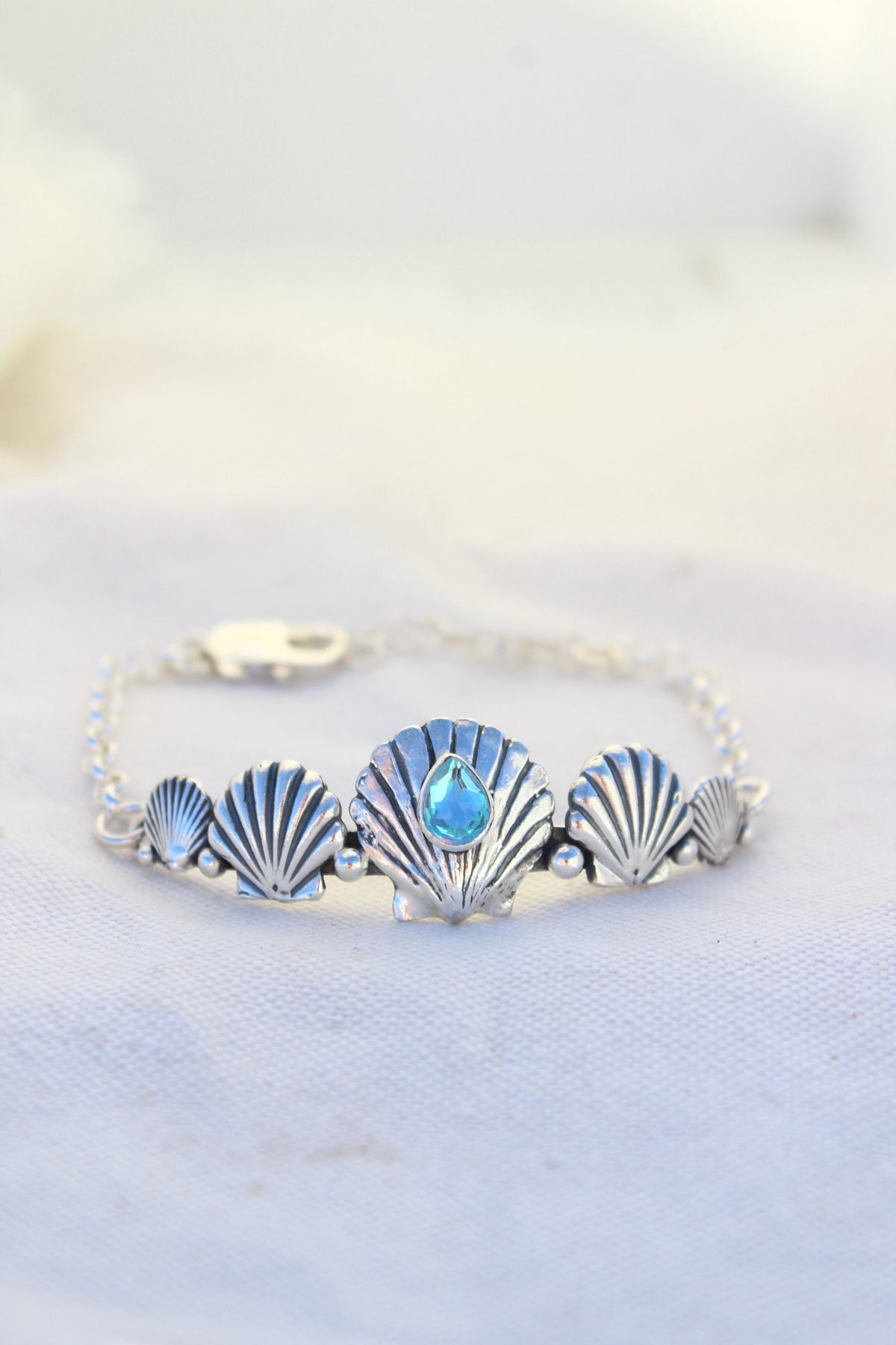 Pulsera conchas Mistic