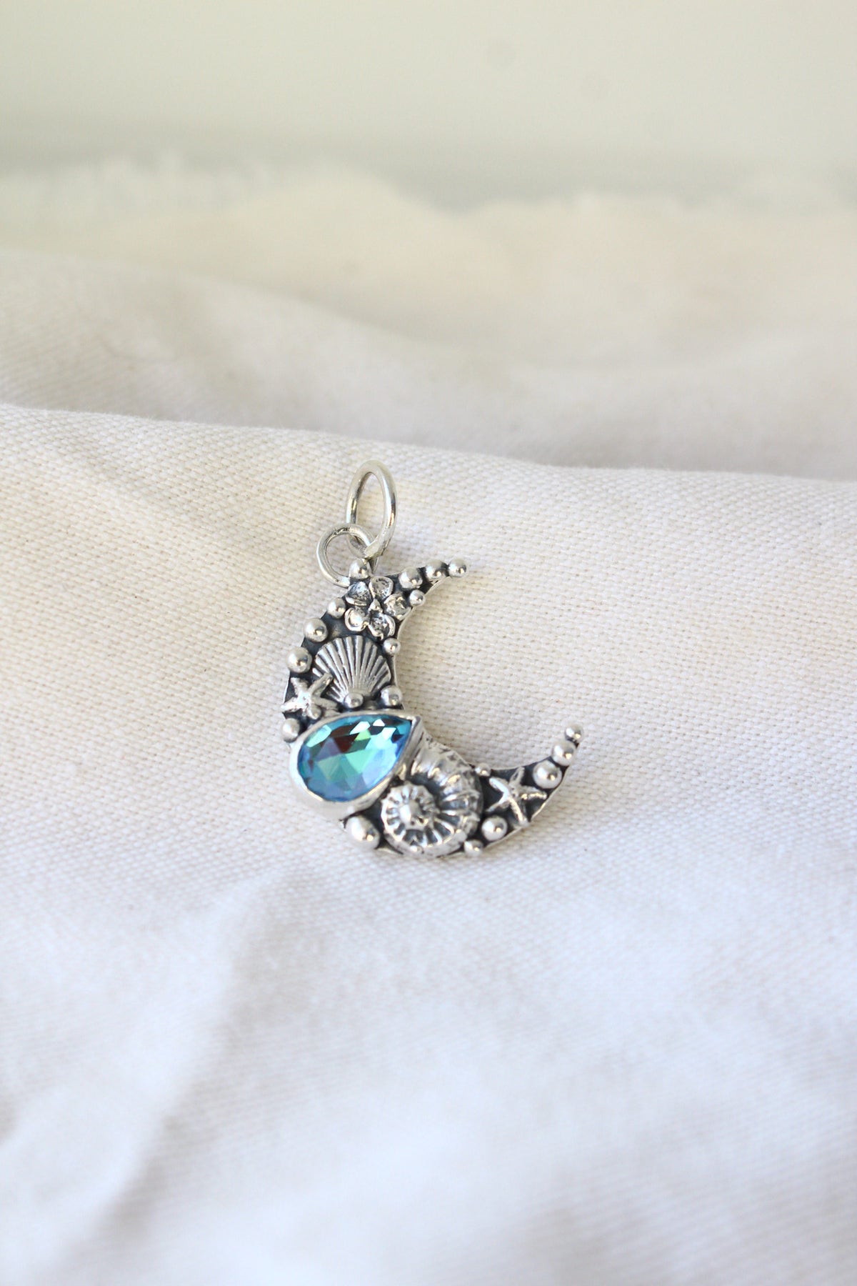 Collar Luna di Atlantis “L” cuarzo místico